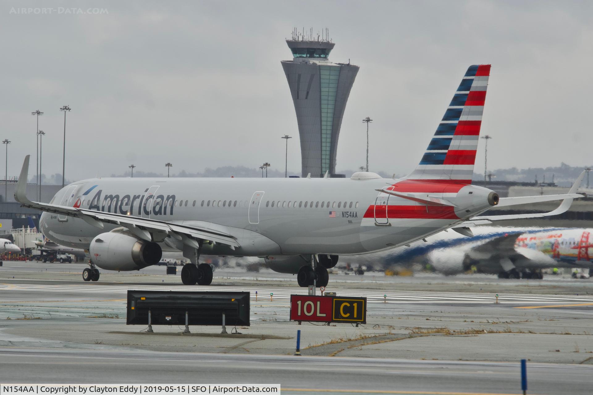 N154AA, 2016 Airbus A321-231 C/N 6928, SFO 2109.