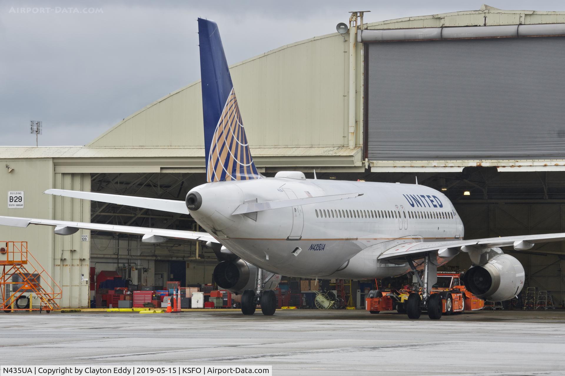 N435UA, 1996 Airbus A320-232 C/N 613, SFO 2019.