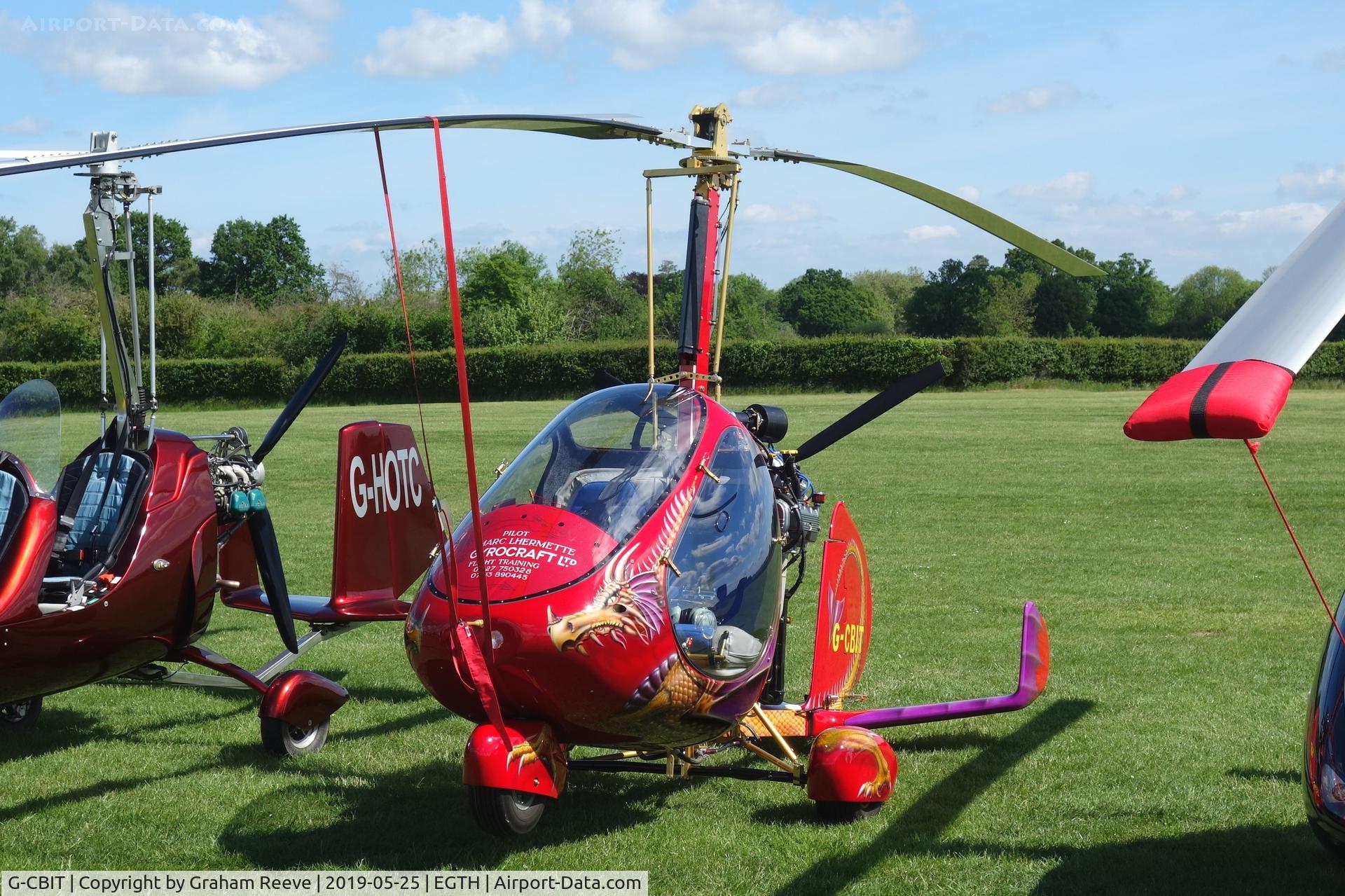 G-CBIT, 2002 RAF 2000 GTX-SE C/N PFA G/13-1340, Parked at Old Warden.