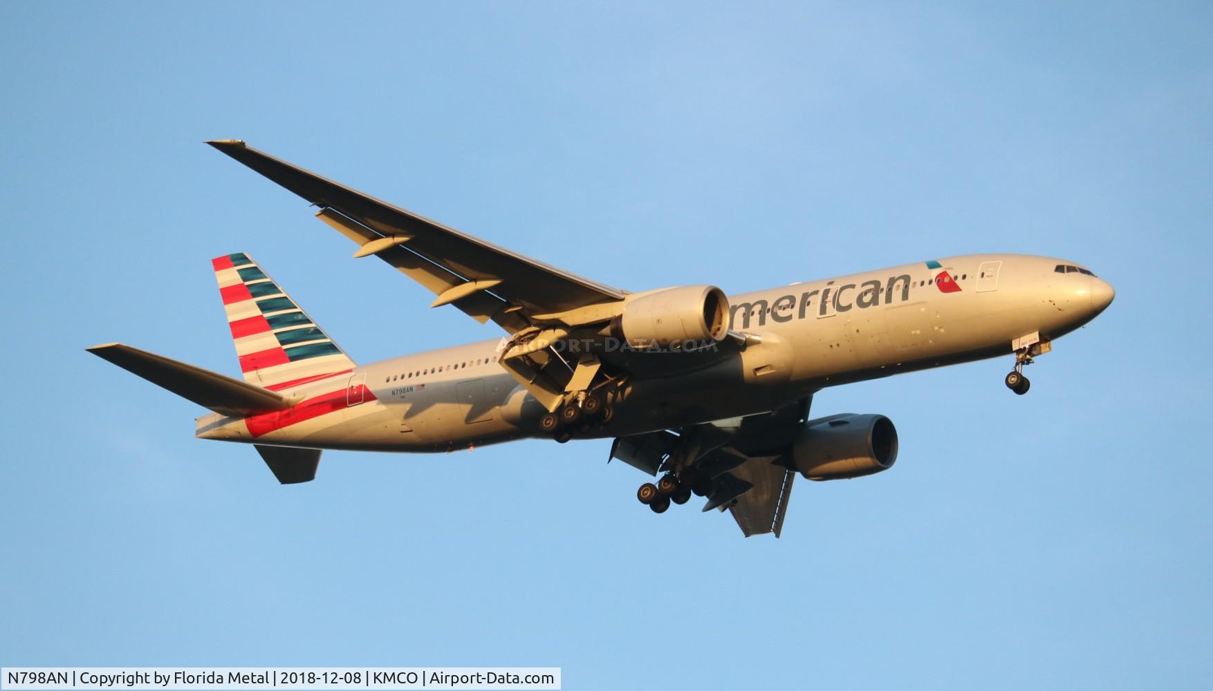 N798AN, 2001 Boeing 777-223 C/N 30797, American