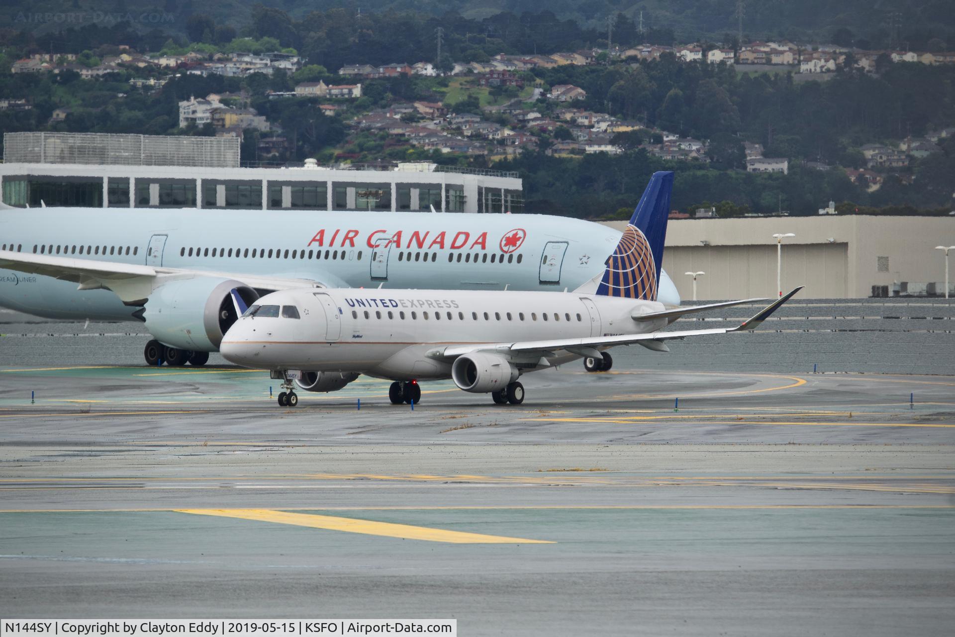 N144SY, 2015 Embraer 175LR (ERJ-170-200LR) C/N 17000482, SFO 2019.