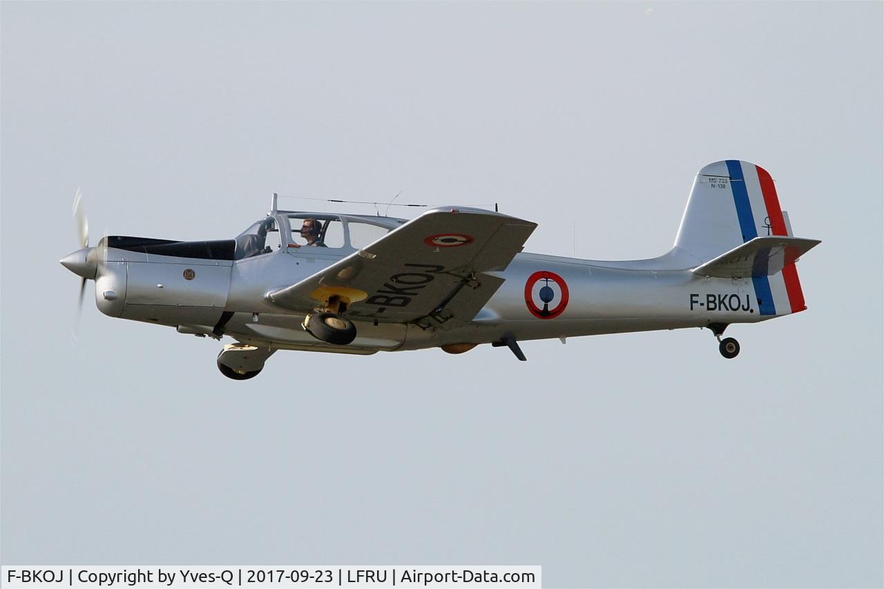 F-BKOJ, Morane-Saulnier MS-733 Alcyon C/N 138, Morane-Saulnier MS-733 Alcyon, Take off rwy 22, Morlaix-Ploujean airport (LFRU-MXN) air show 2017