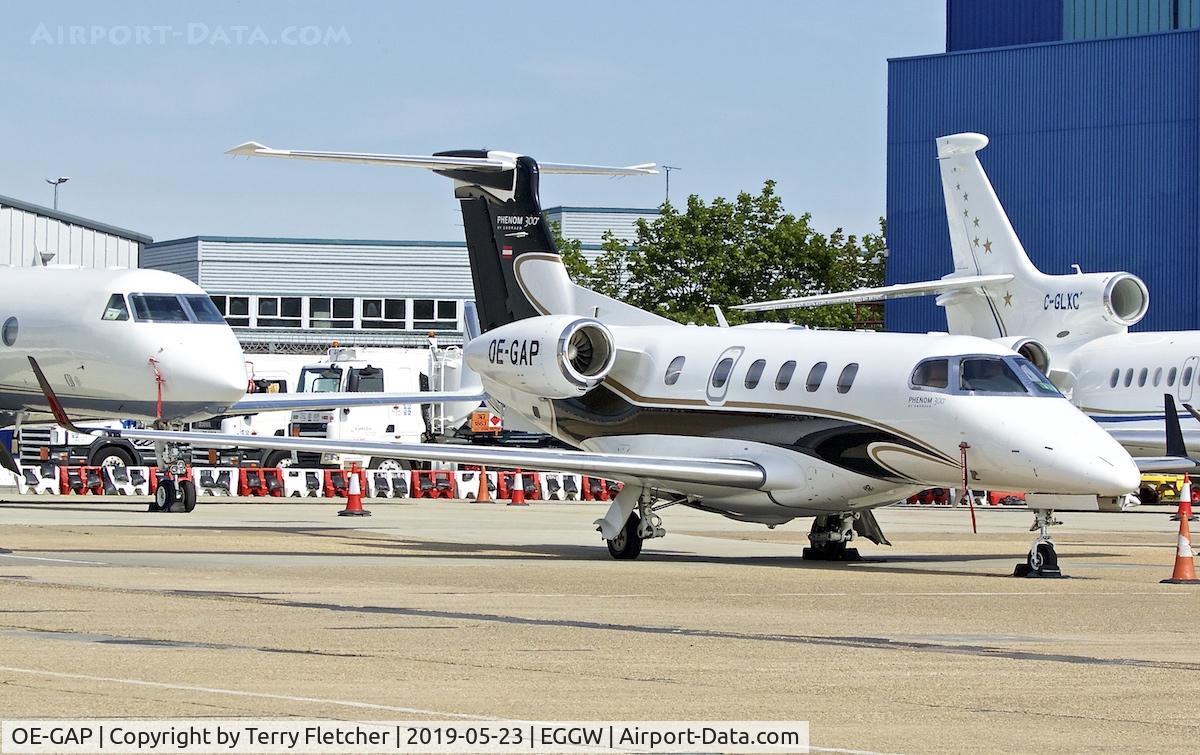 OE-GAP, 2012 Embraer EMB-505 Phenom 300 C/N 50500127, at Luton