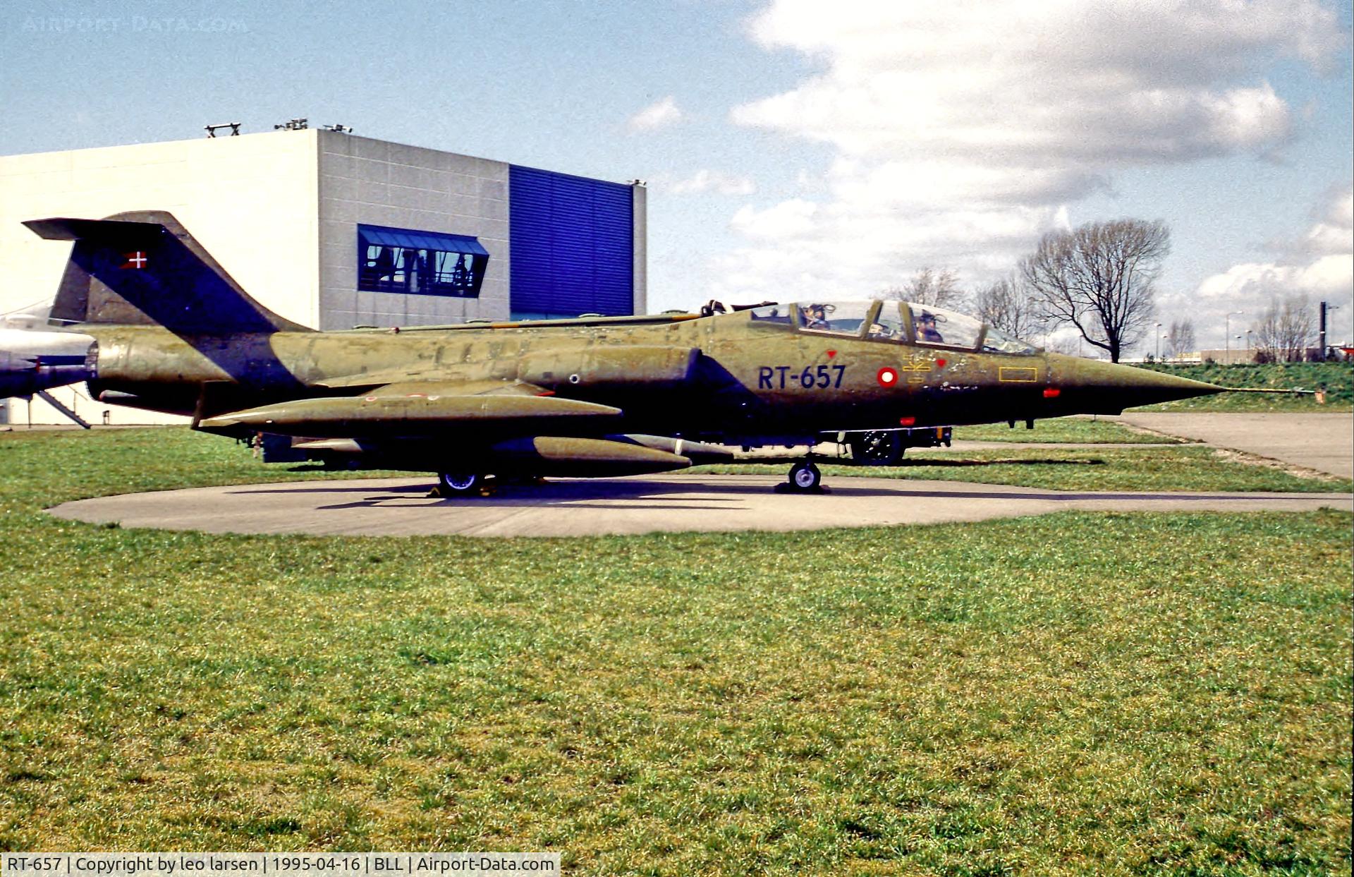 RT-657, Lockheed CF-104D Starfighter C/N 583A-5327, Billund Museum 16.4.1995