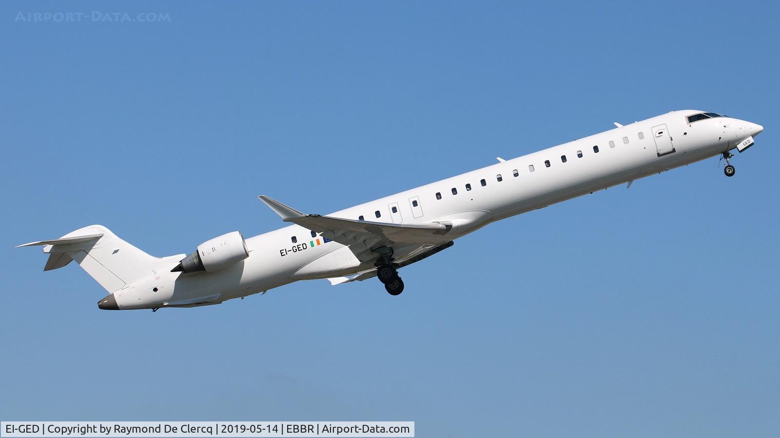 EI-GED, 2009 Bombardier CRJ-900 (CL-600-2D24) C/N 15240, Departing Brussels.