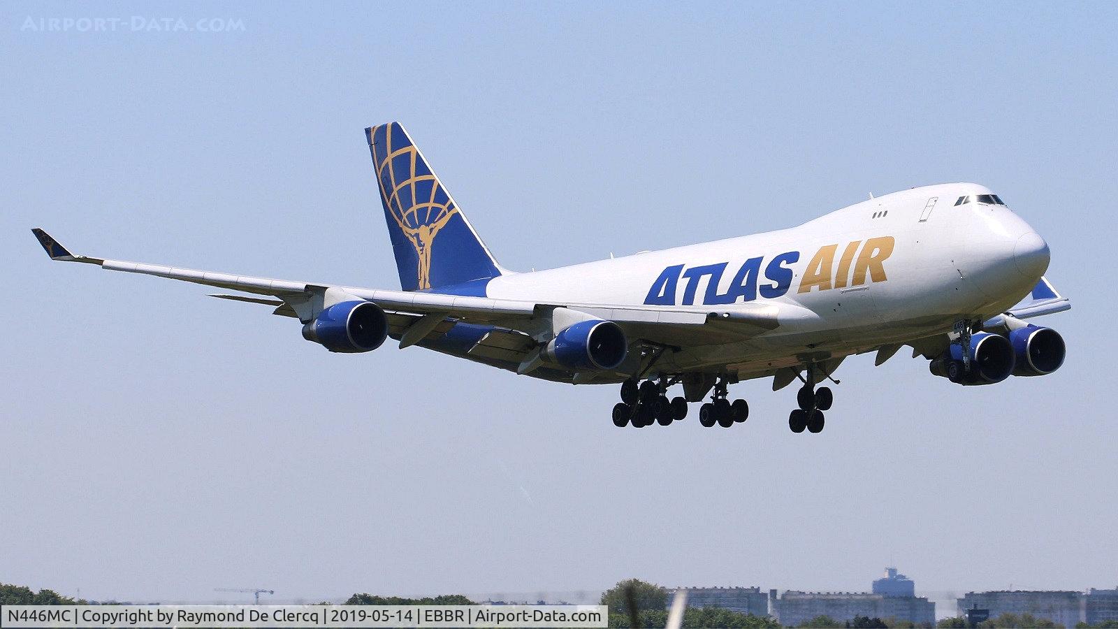 N446MC, 2004 Boeing 747-4B5F(ER) C/N 33517, Former Korean Air HL7499 on short final to Brussels rwy 01.