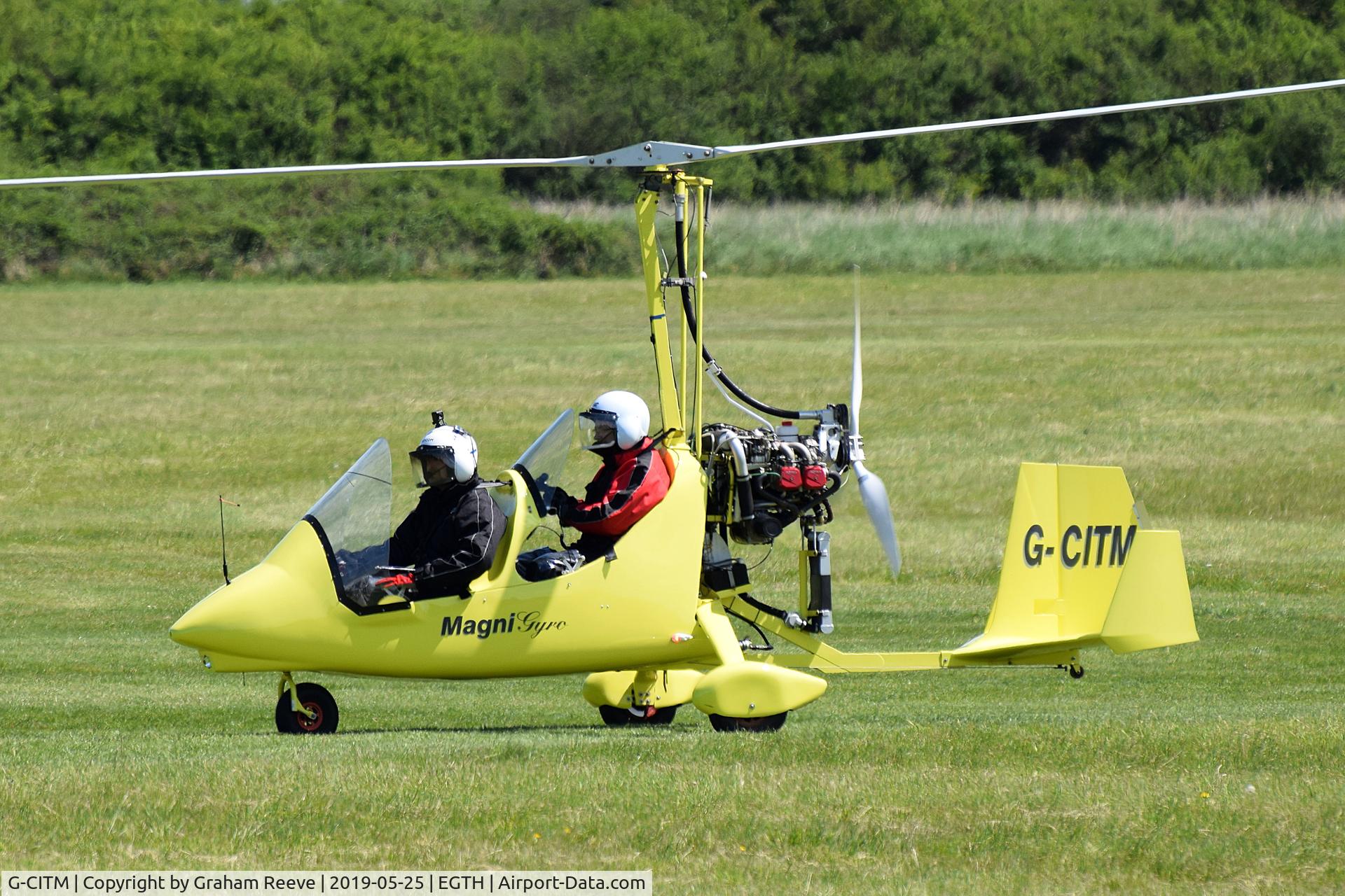 G-CITM, 2015 Magni Gyro M-16C Tandem Trainer C/N 16-15-9054, Just landed at Old Warden.