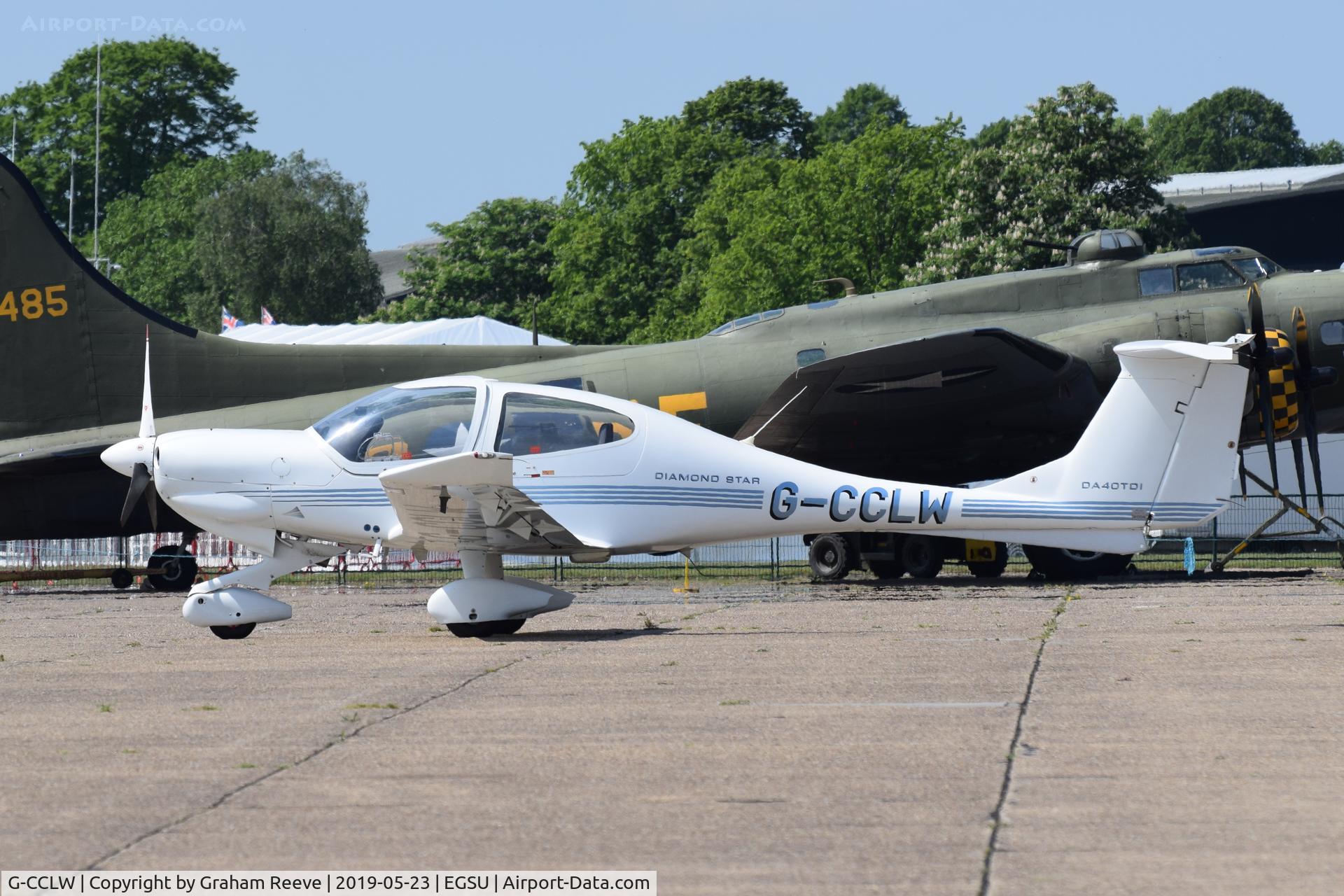 G-CCLW, 2003 Diamond DA-40D Diamond Star C/N D4.068, Parked at Duxford.