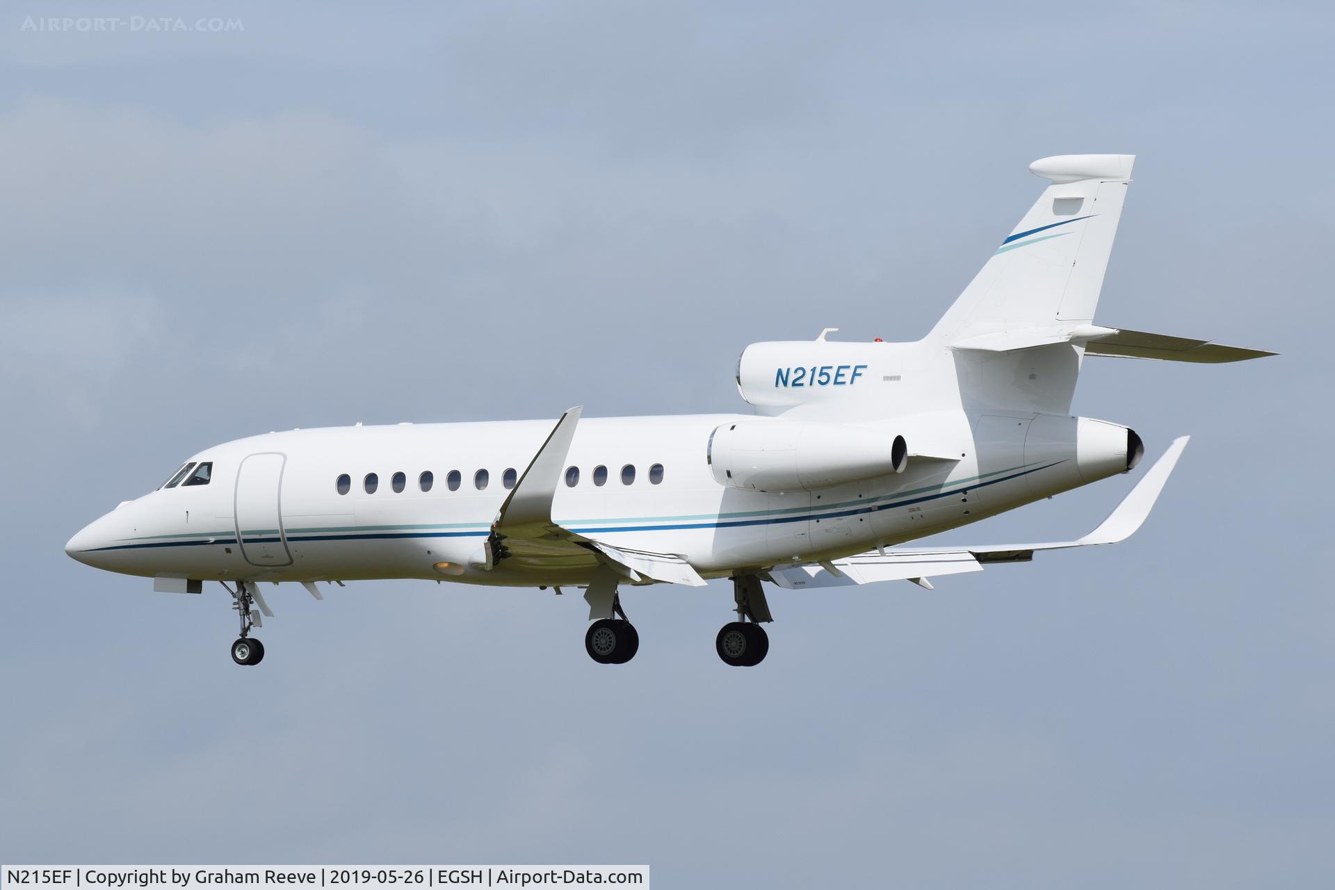 N215EF, 2014 Dassault Falcon 900LX C/N 280, Landing at Norwich.