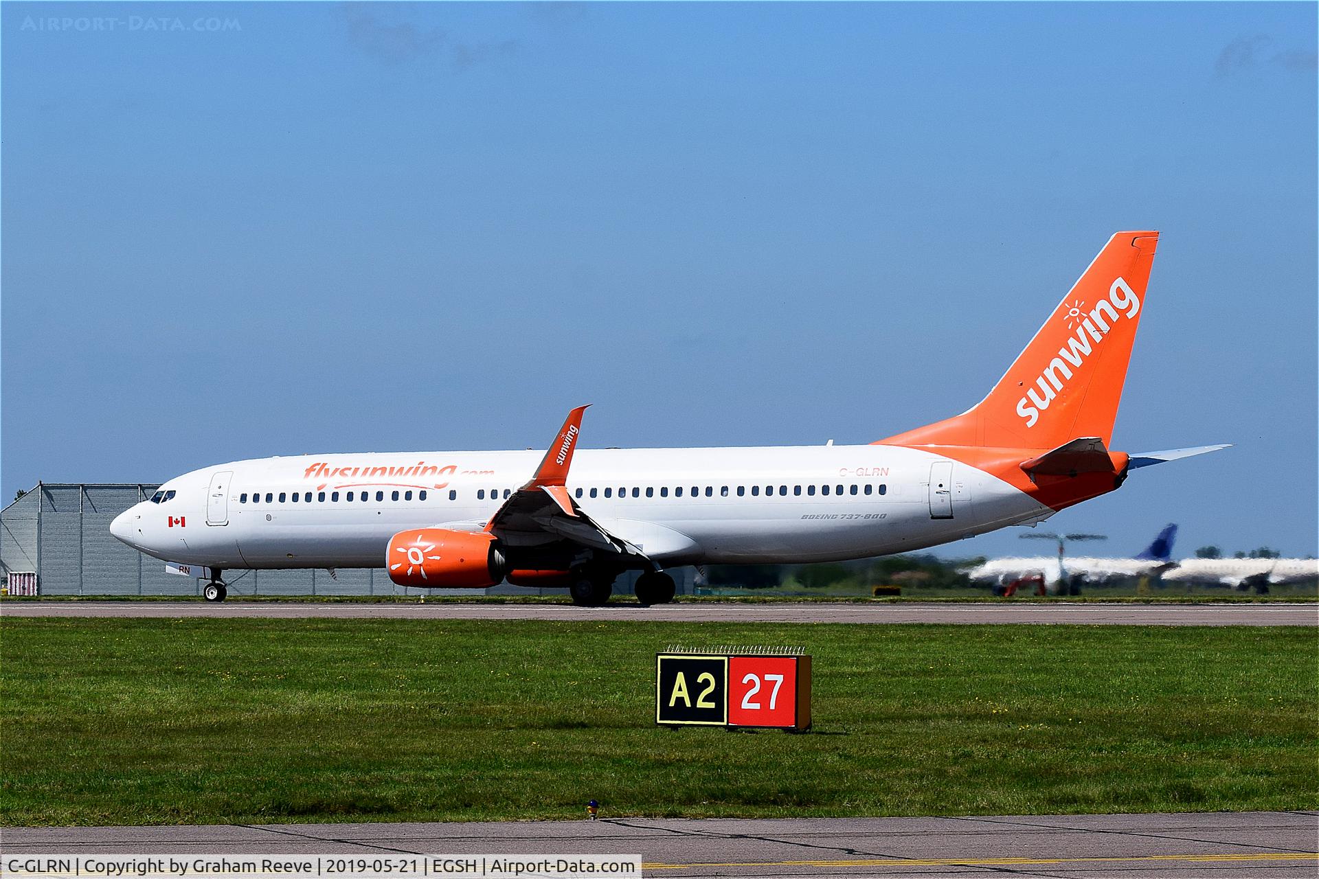 C-GLRN, 2017 Boeing 737-8SH(W) C/N 41353, Departing from Norwich.