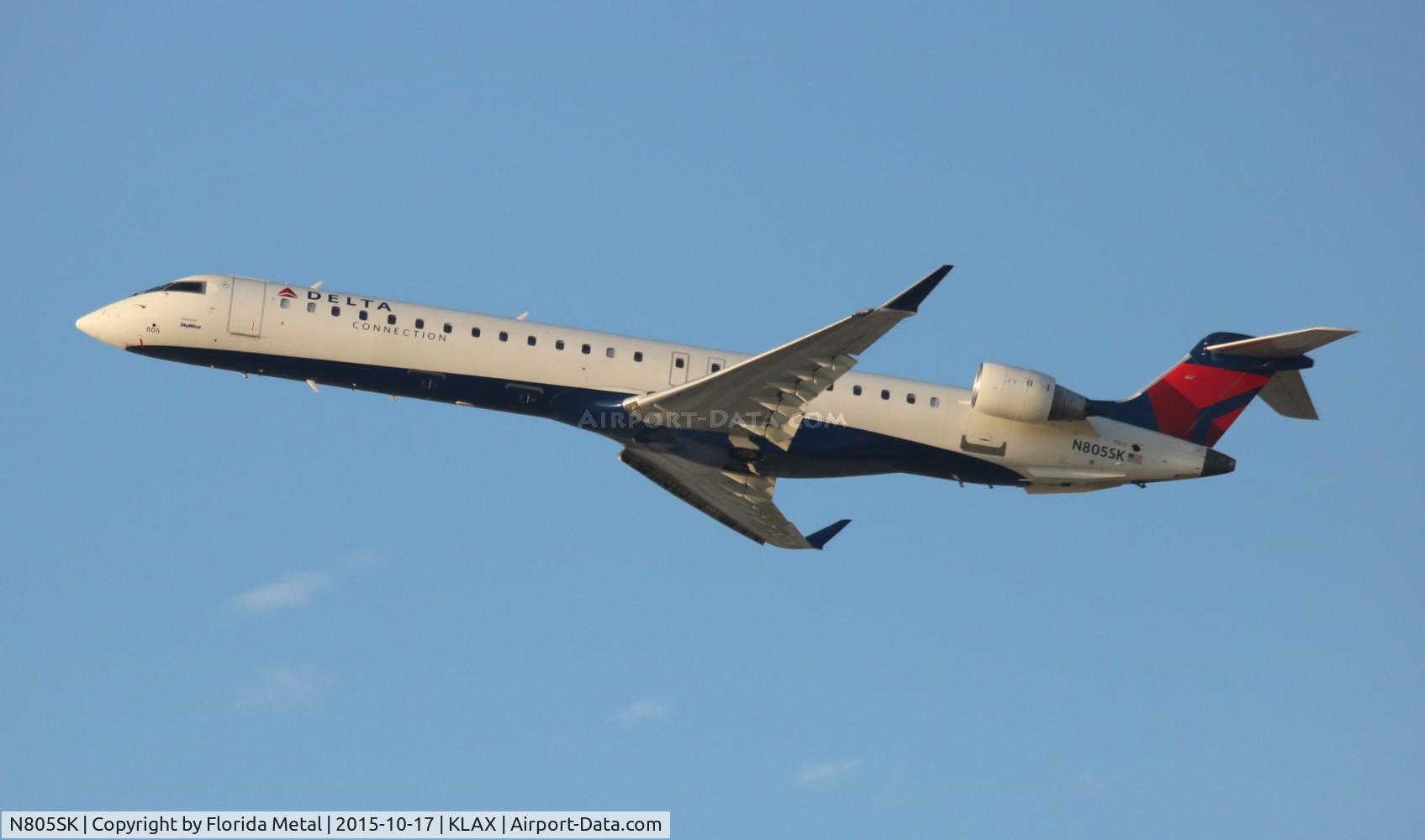 N805SK, 2006 Bombardier CRJ-900ER (CL-600-2D24) C/N 15069, Delta Connection