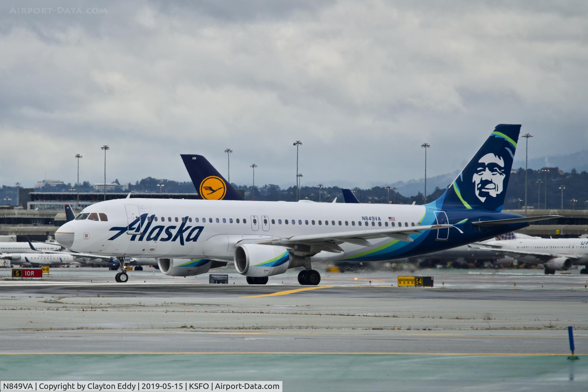 N849VA, 2011 Airbus A320-214 C/N 4991, SFO 2019.