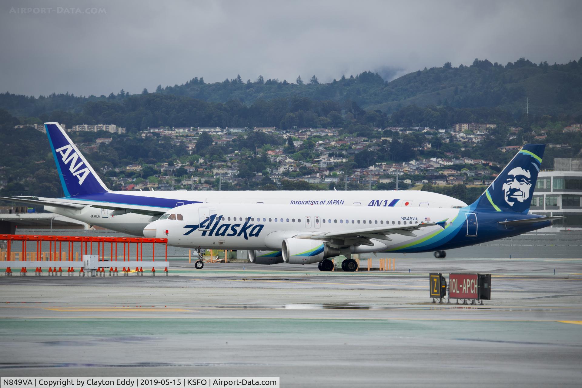 N849VA, 2011 Airbus A320-214 C/N 4991, SFO 2019.
