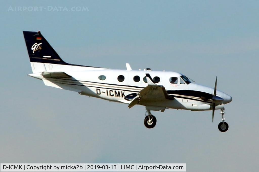 D-ICMK, 2009 Hawker Beechcraft C90GTi King Air C/N LJ-1928, Landing