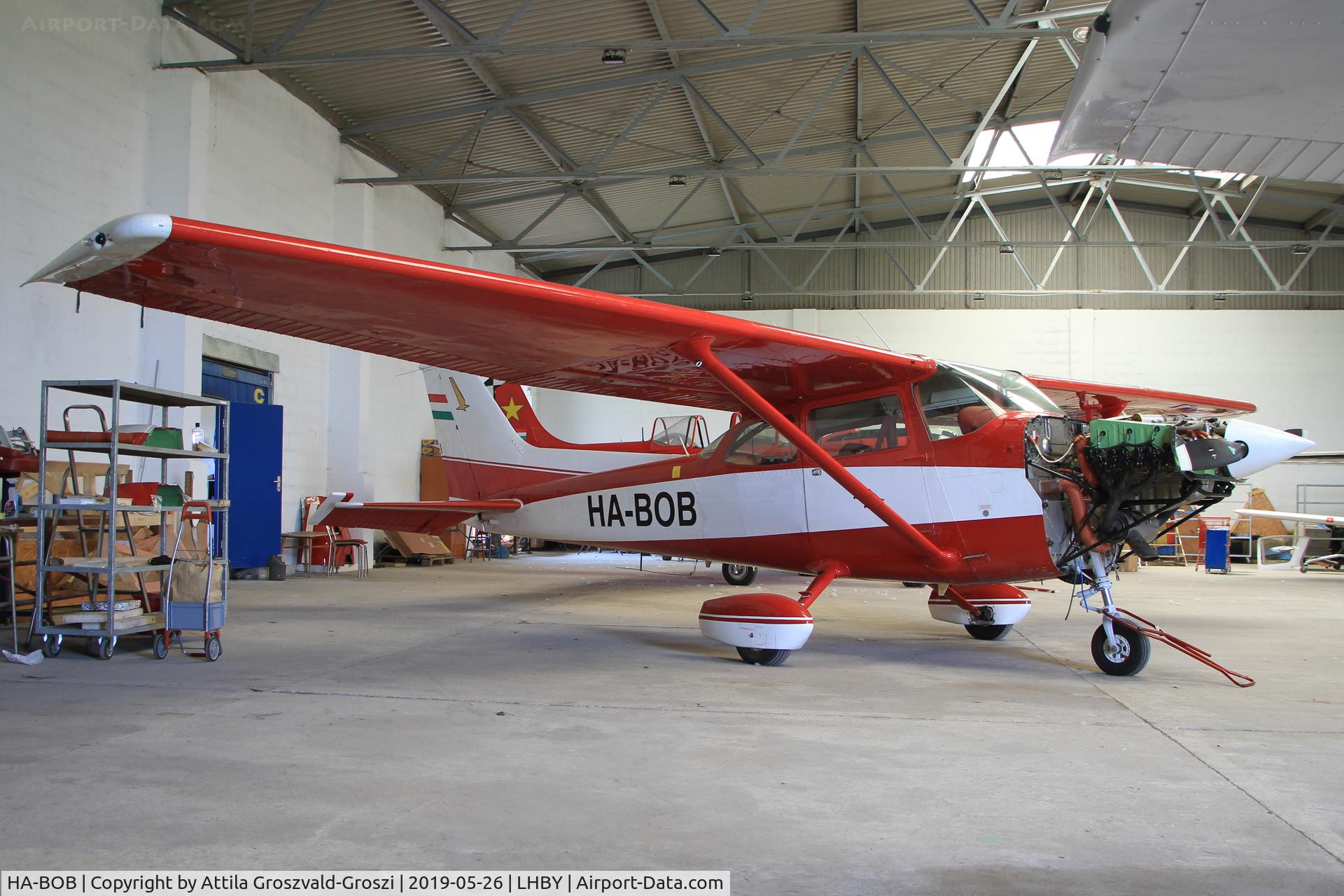 HA-BOB, 1989 Cessna R172K Hawk XP C/N R1722575, LHBY - Böny Airport, Hungary