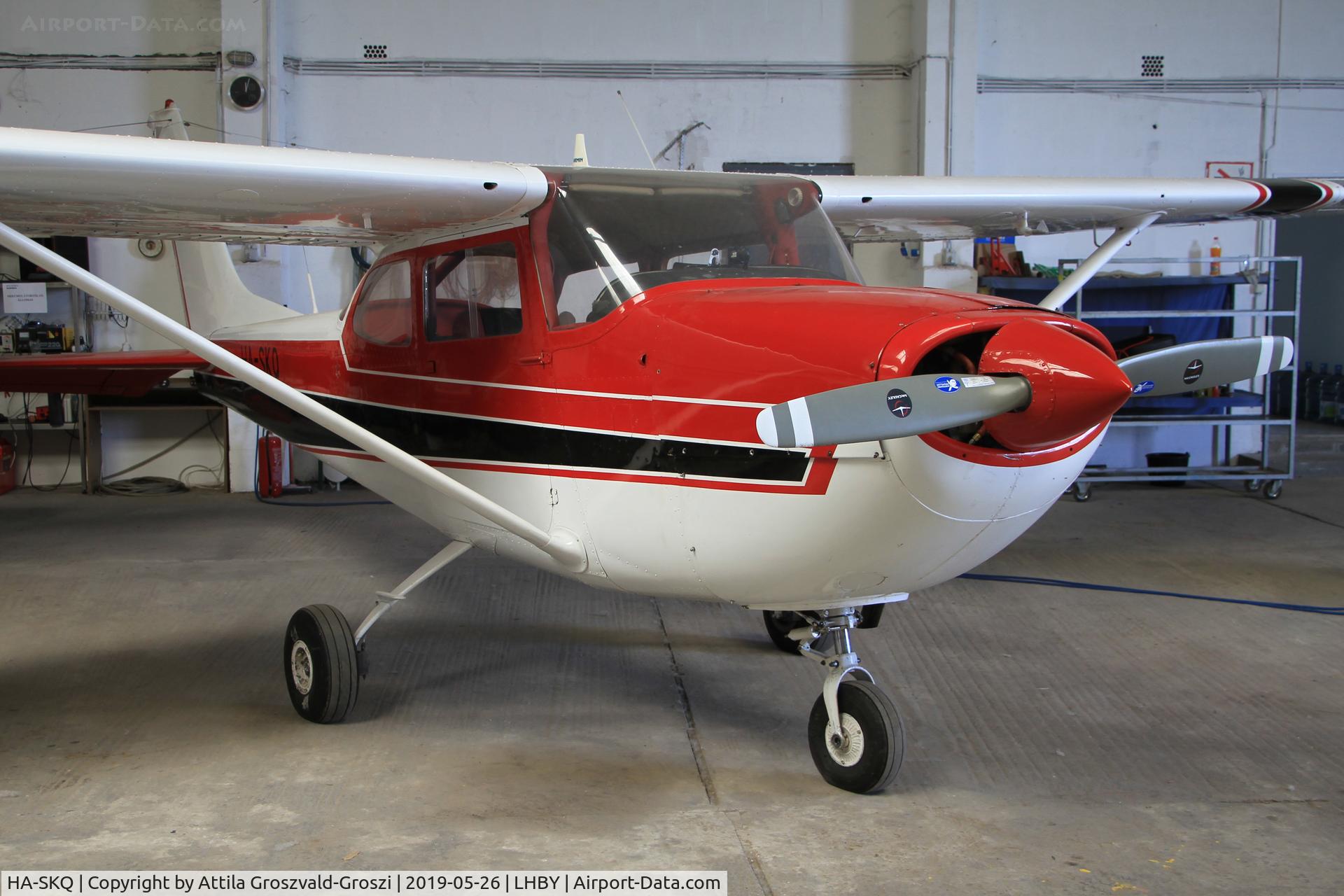 HA-SKQ, 1969 Reims FR172G Reims Rocket C/N FR1720192, LHBY - Böny Airport, Hungary