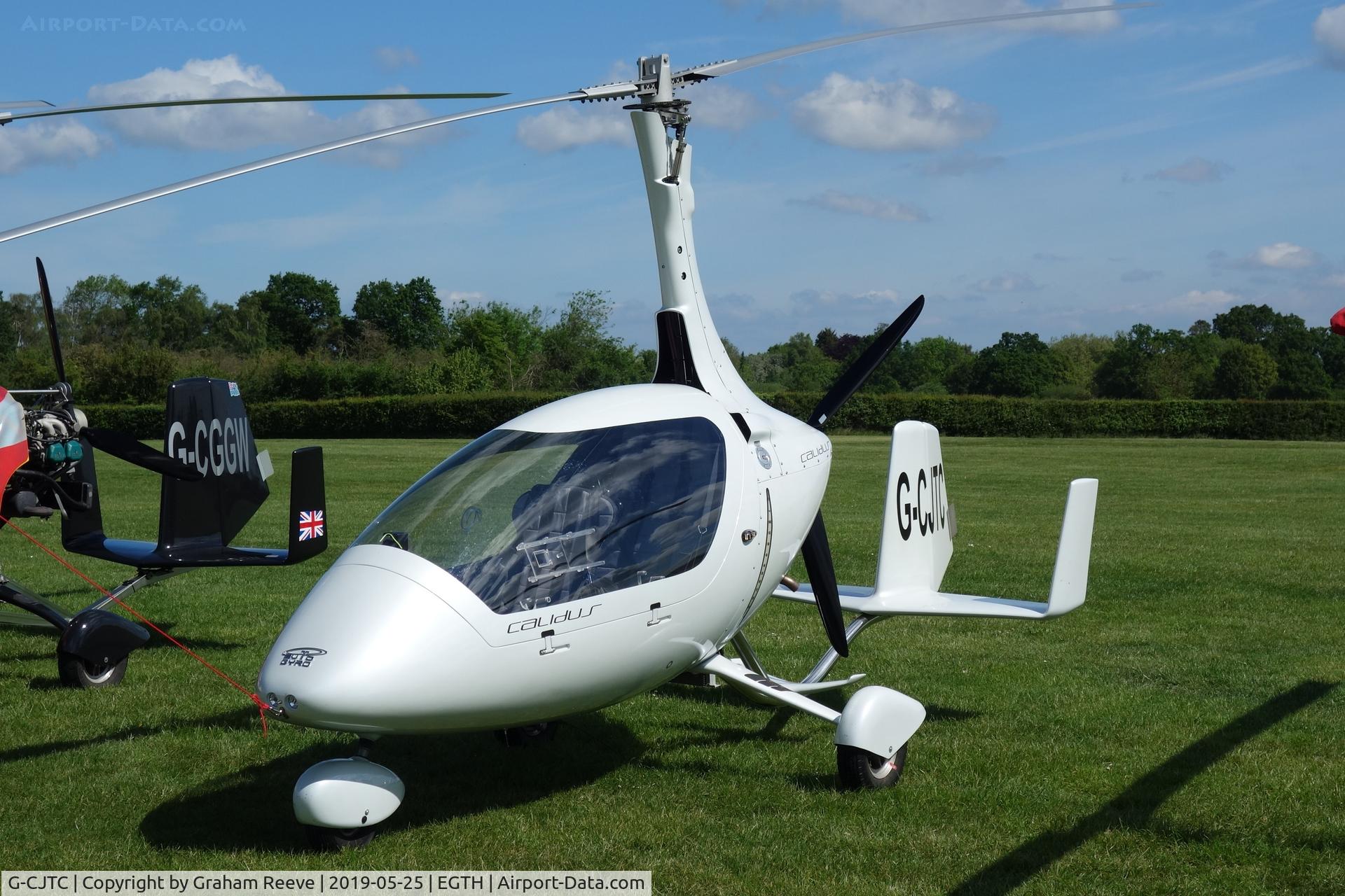 G-CJTC, 2017 RotorSport UK Calidus C/N RSUK/CALS/032, Parked at Old Warden.