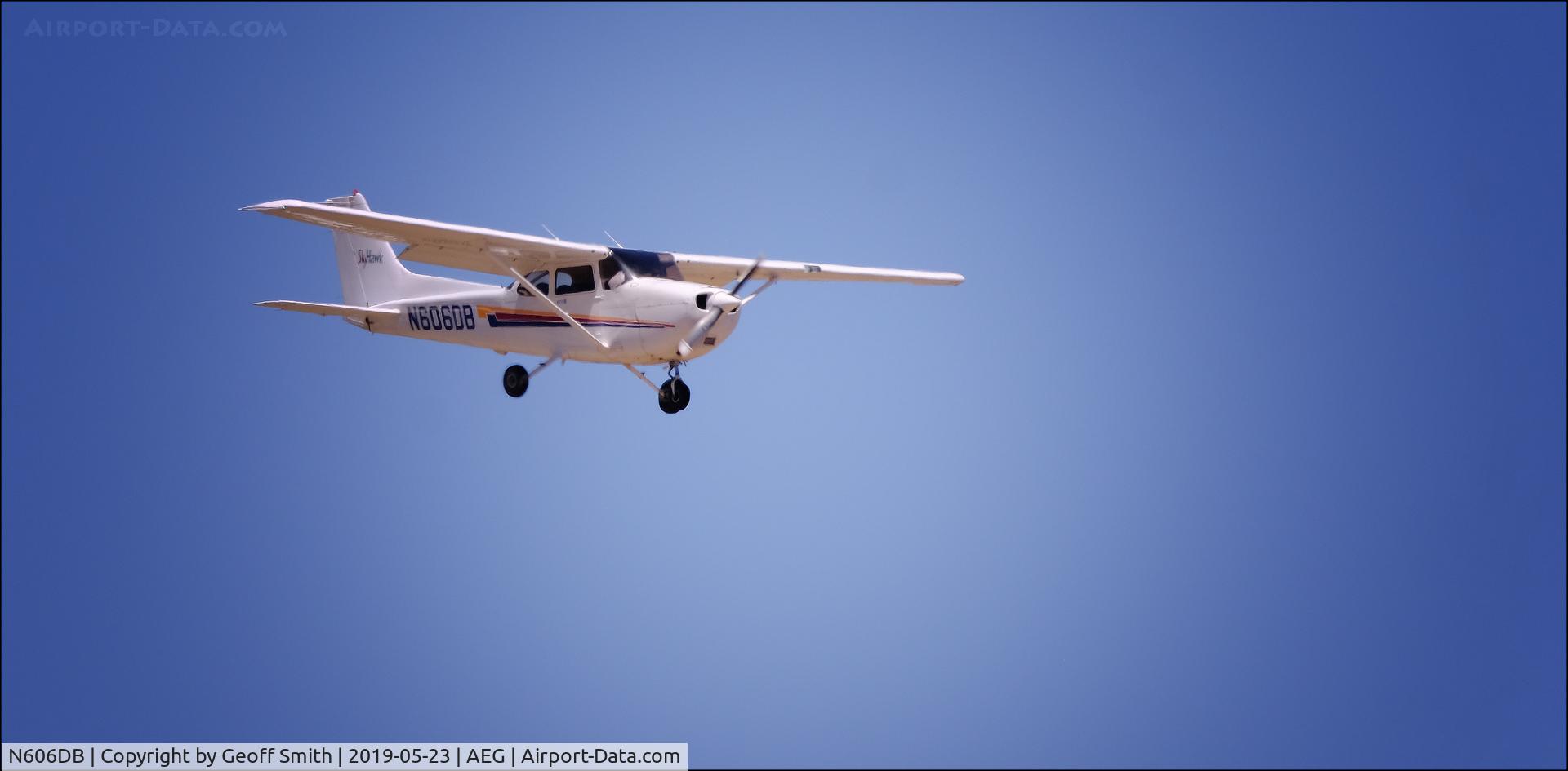N606DB, 2002 Cessna 172R C/N 17281141, 2002 Cessna 172