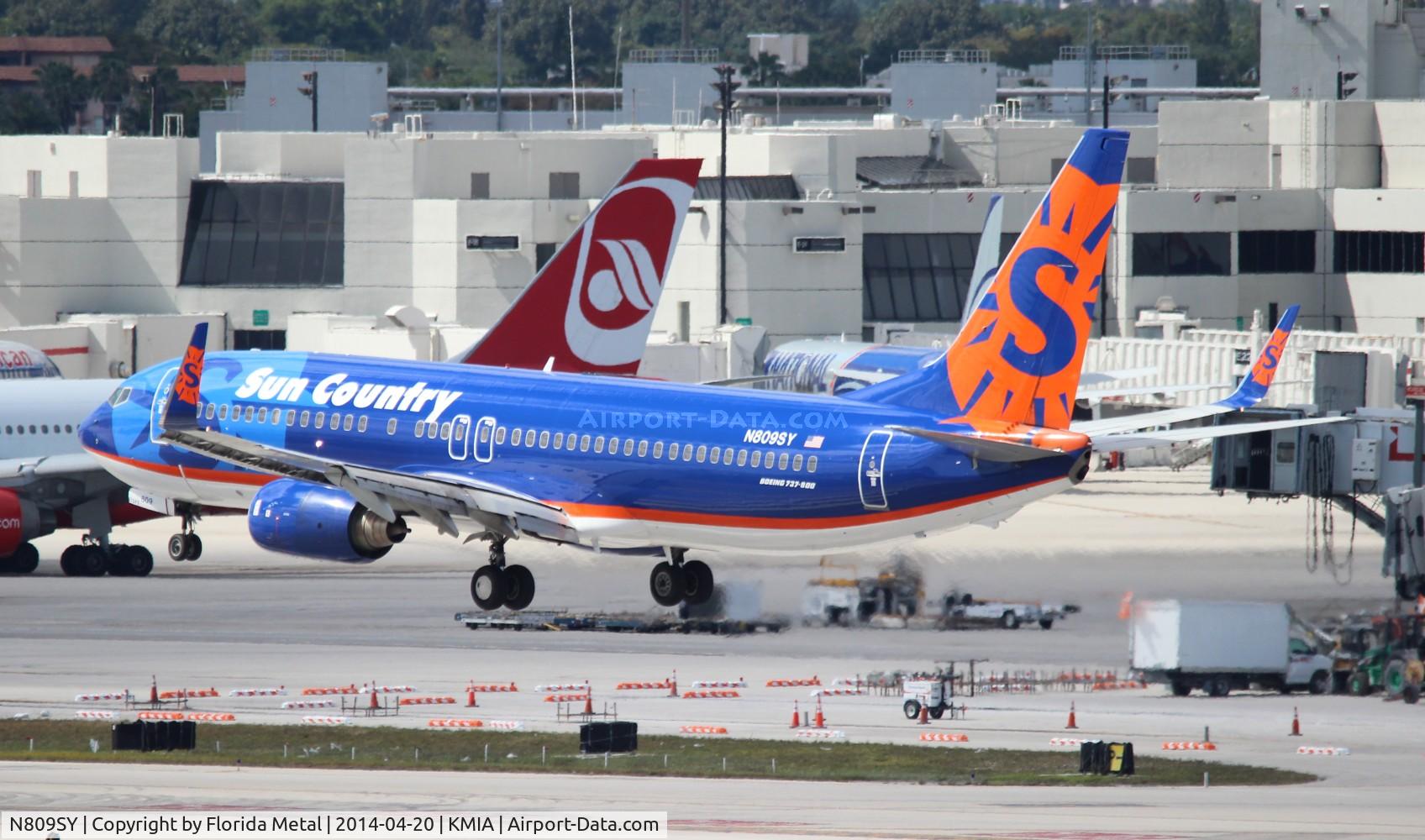 N809SY, 2005 Boeing 737-8Q8 C/N 30683, Sun Country