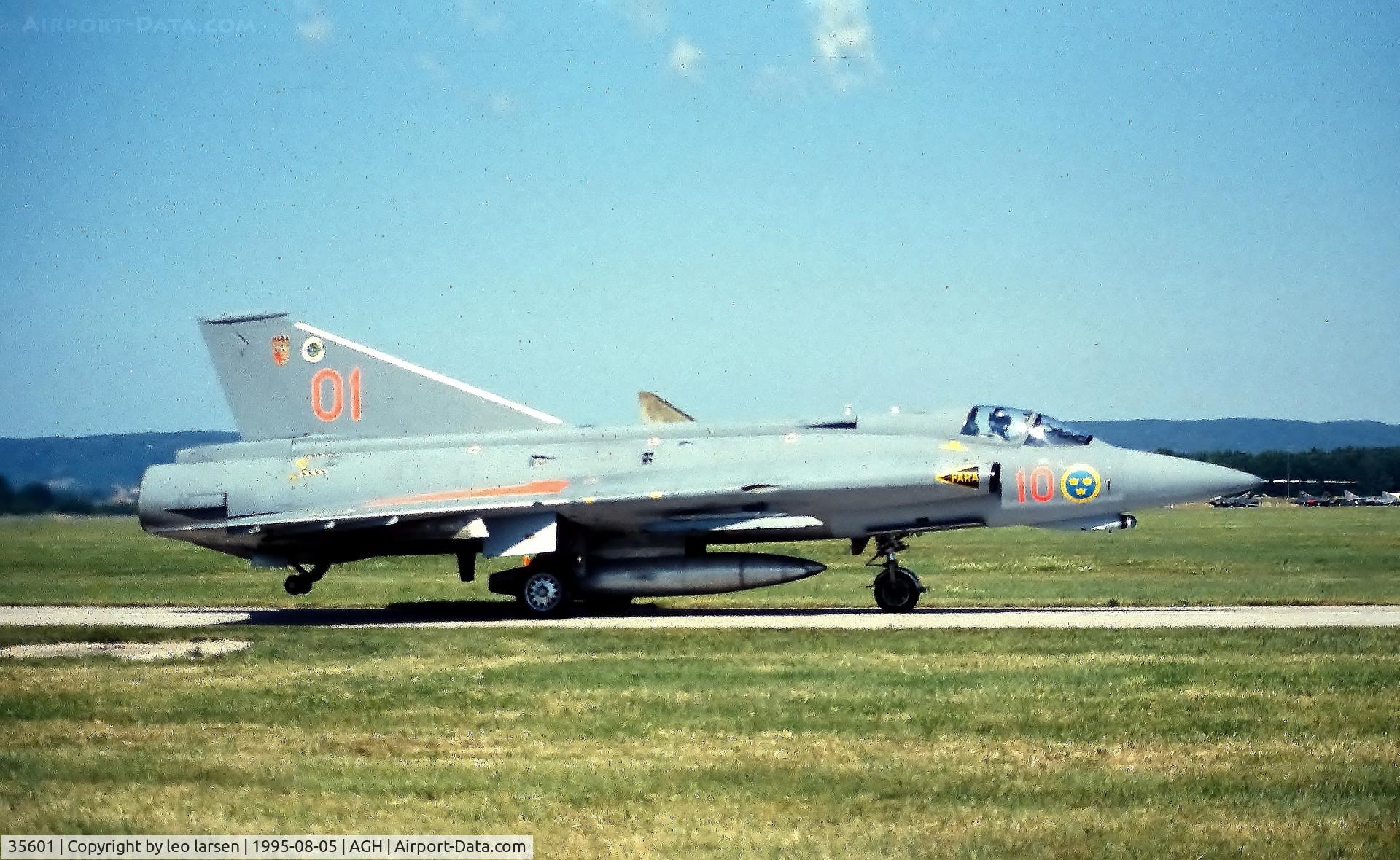 35601, 1970 Saab J-35J Draken C/N 35-601, Ängelholm Air Show 5.8.1995