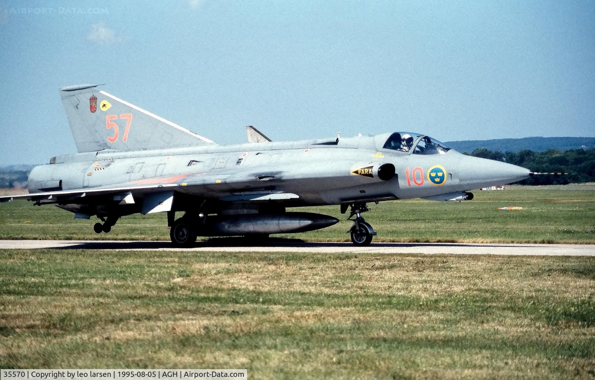35570, 1969 Saab J-35J Draken C/N 35-570, Ängelholm Ar Show 5.8.1995