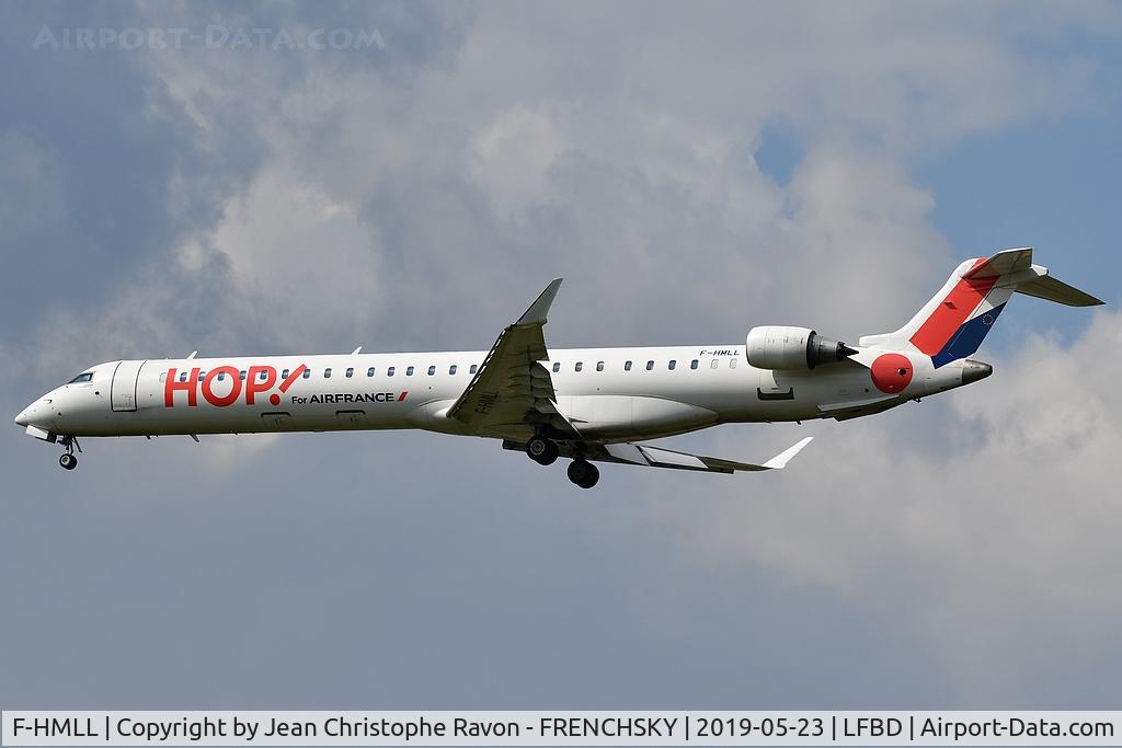 F-HMLL, 2011 Bombardier CRJ-1000EL NG (CL-600-2E25) C/N 19017, 
