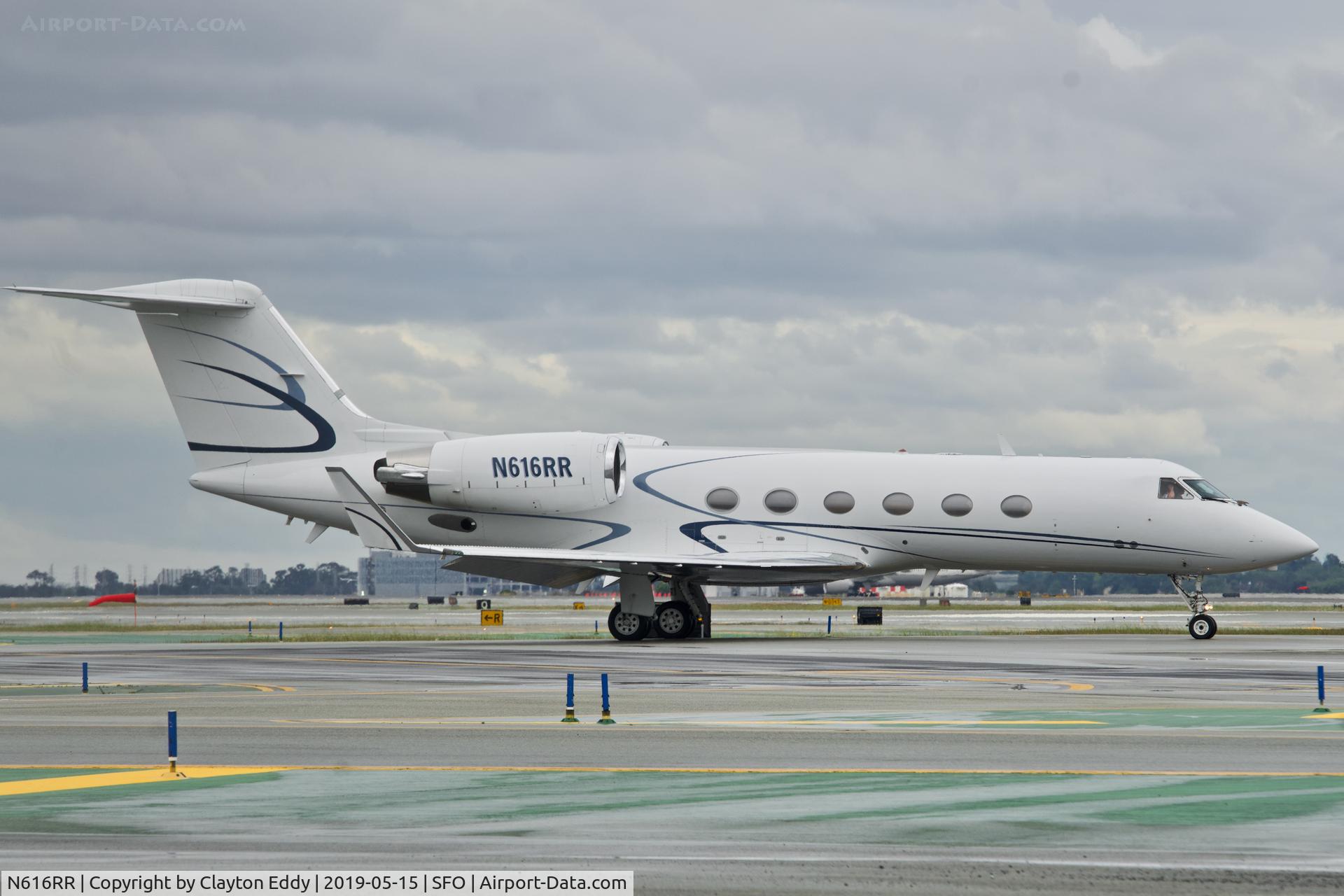 N616RR, 1999 Gulfstream Aerospace G-IV C/N 1368, SFO 2019.