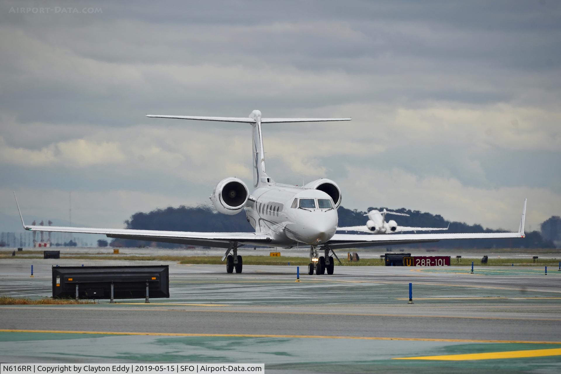 N616RR, 1999 Gulfstream Aerospace G-IV C/N 1368, SFO 2019.