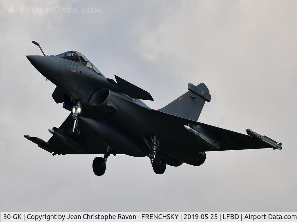 30-GK, Dassault Rafale C C/N 132, France Air Force landing runway 29