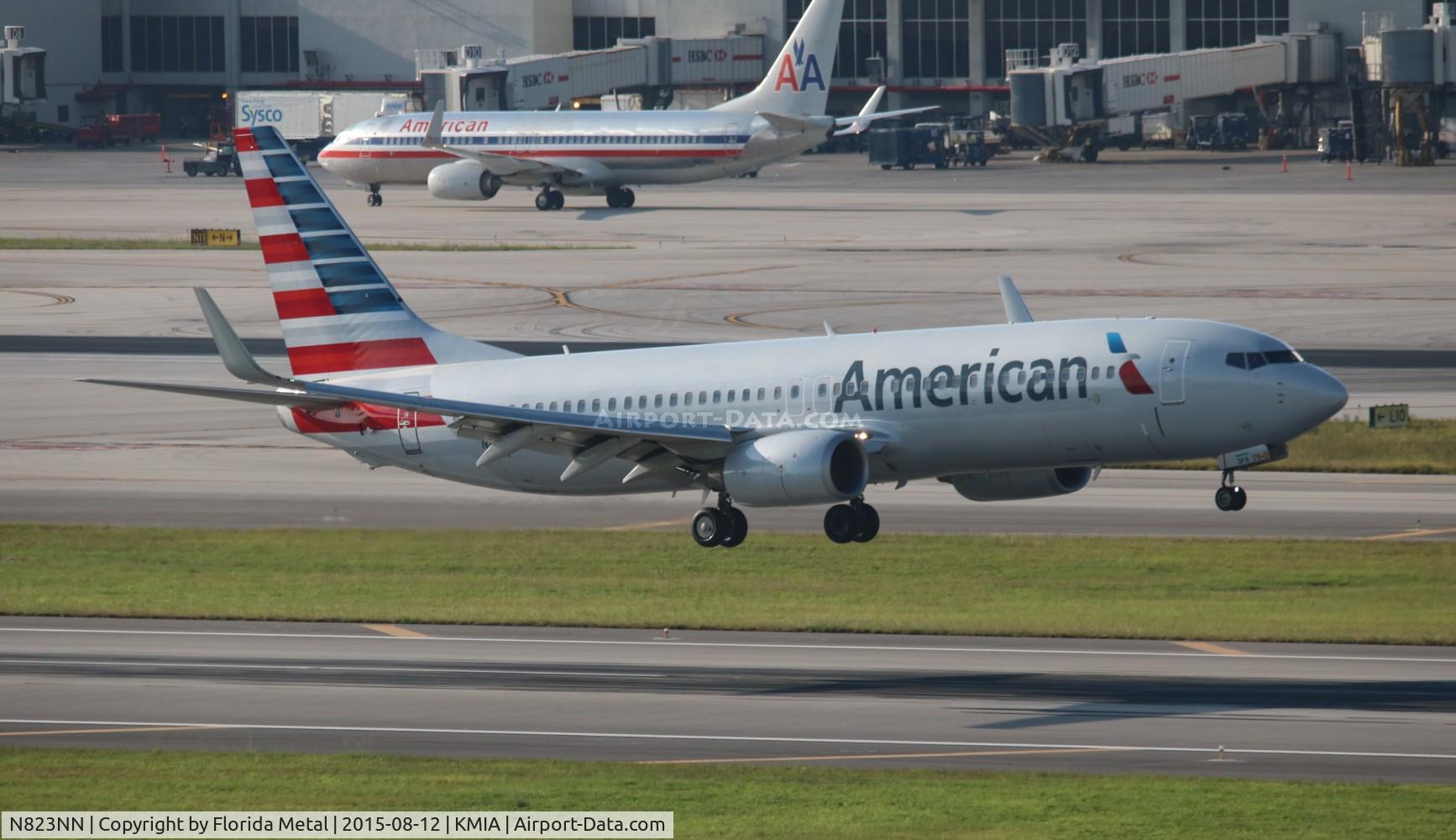 N823NN, 2010 Boeing 737-823 C/N 29560, American 737-823