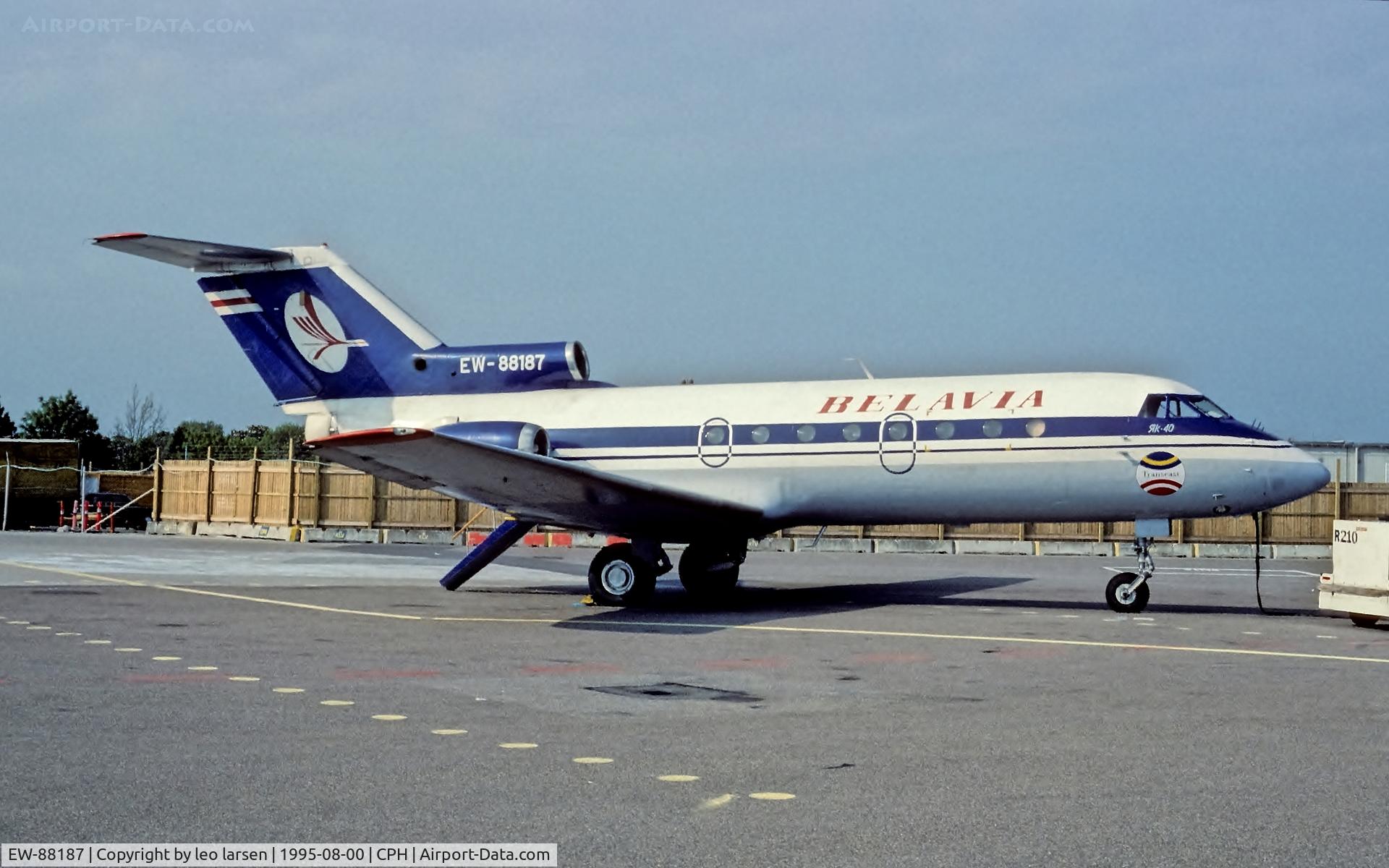 EW-88187, 1976 Yakovlev Yak-40 C/N 9620748, Copenhagen 8.1995