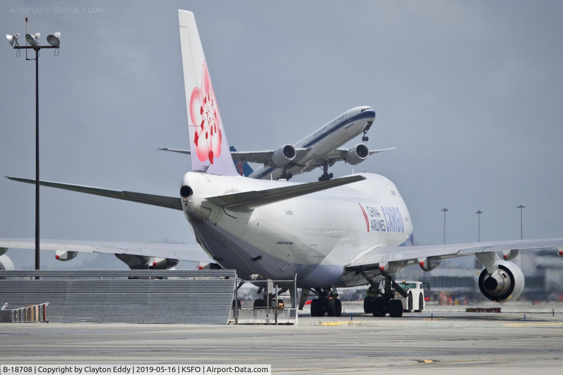 B-18708, 2001 Boeing 747-409F/SCD C/N 30765, SFO 2019.