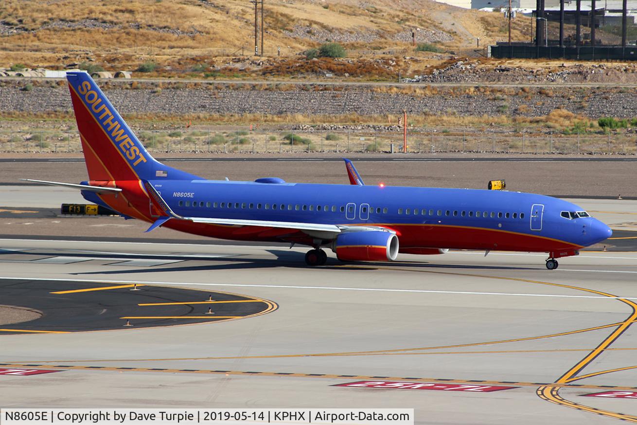 N8605E, 2012 Boeing 737-8H4 C/N 36891, No comment.
