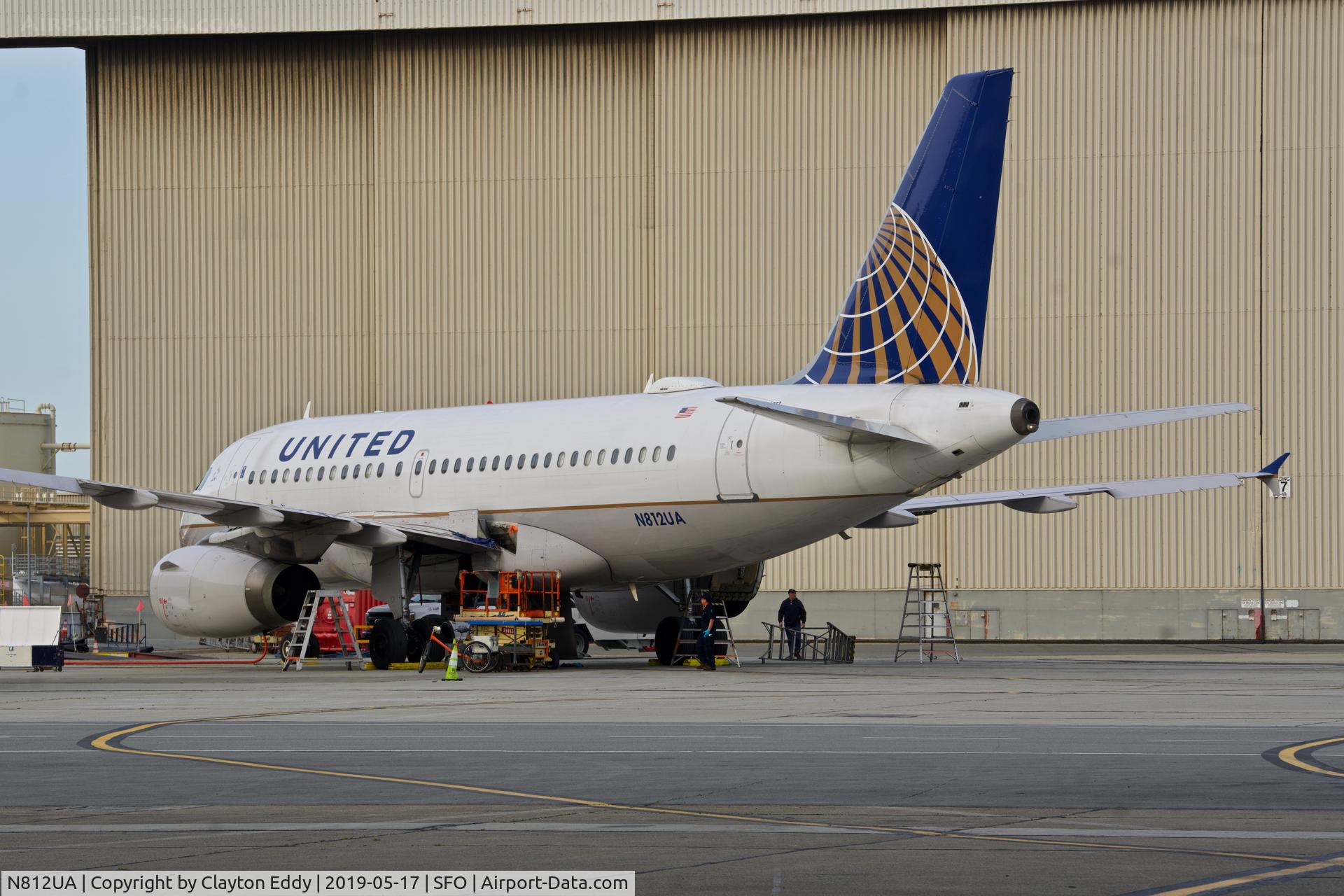 N812UA, 1998 Airbus A319-131 C/N 850, SFO 2019.