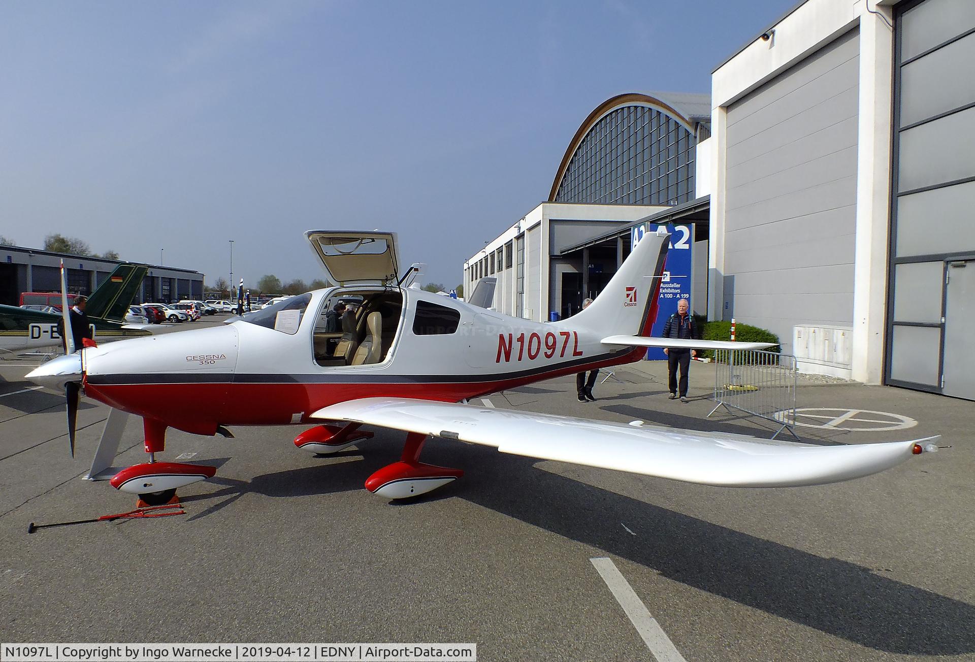 N1097L, 2008 Cessna LC42-550FG C/N 421006, Cessna 400 Corvalis LC42-550FG at the AERO 2019, Friedrichshafen