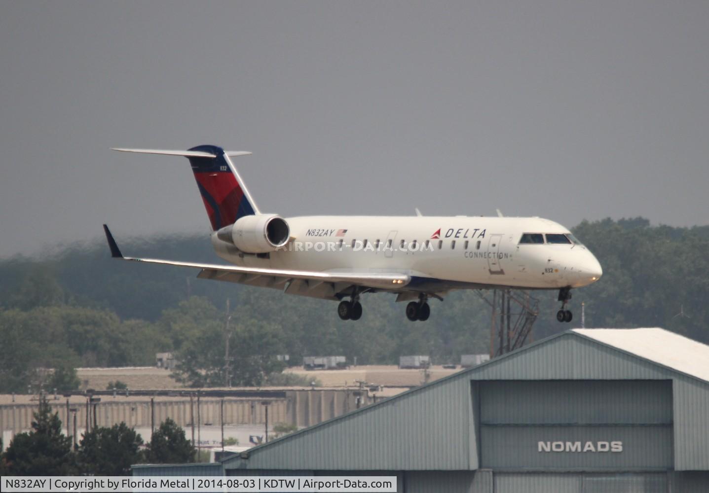 N832AY, 2005 Bombardier CRJ-200ER (CL-600-2B19) C/N 8032, Delta Connection