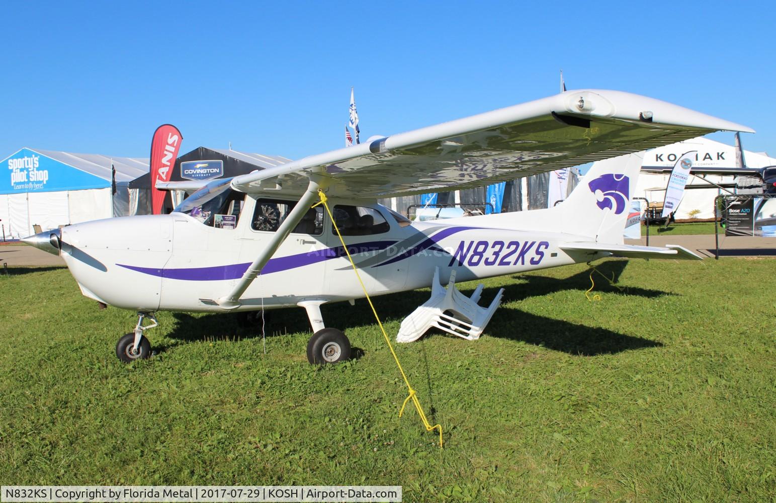 N832KS, Cessna 172S C/N 172S11109, Cessna 172S