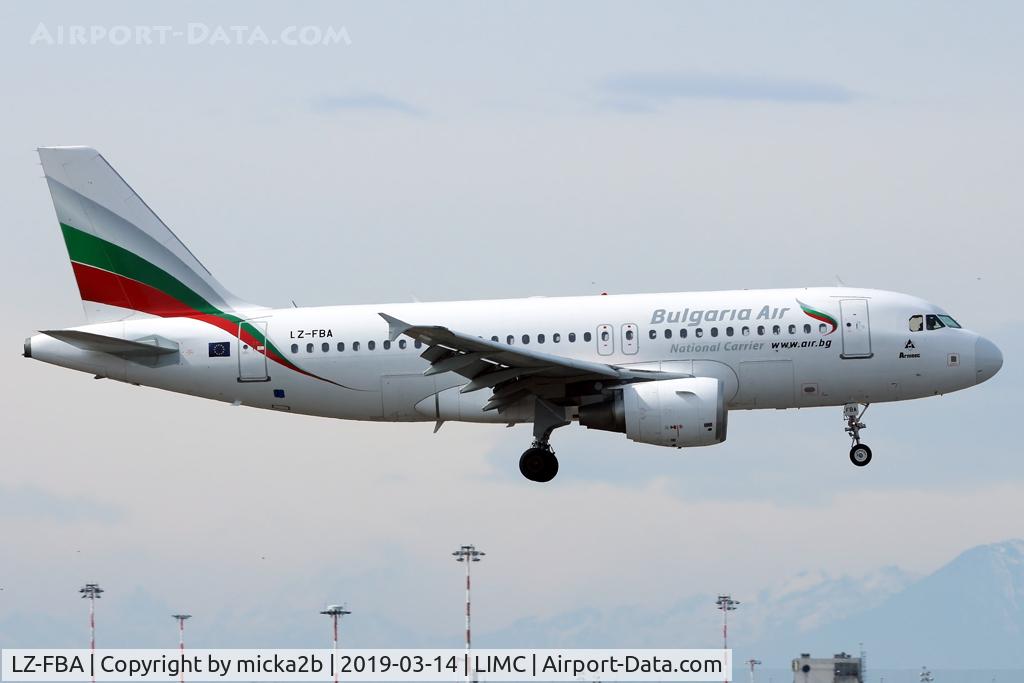 LZ-FBA, 2008 Airbus A319-112 C/N 3564, Landing