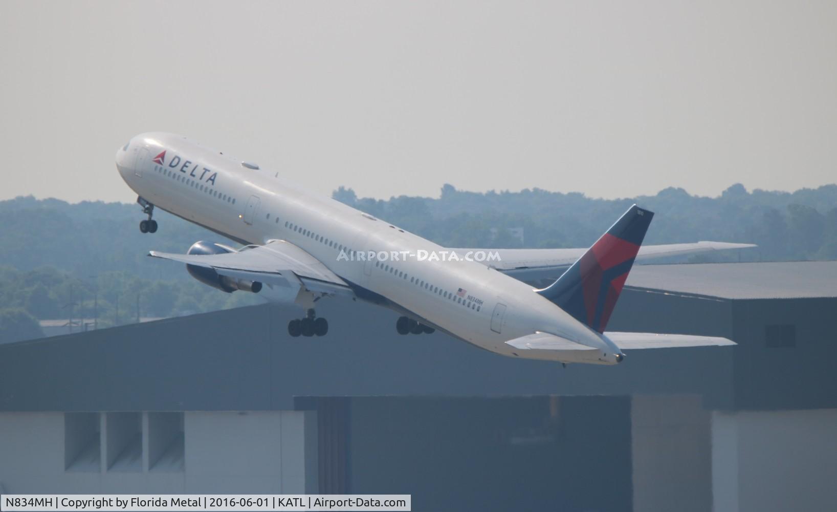 N834MH, 2000 Boeing 767-432/ER C/N 29707, Delta