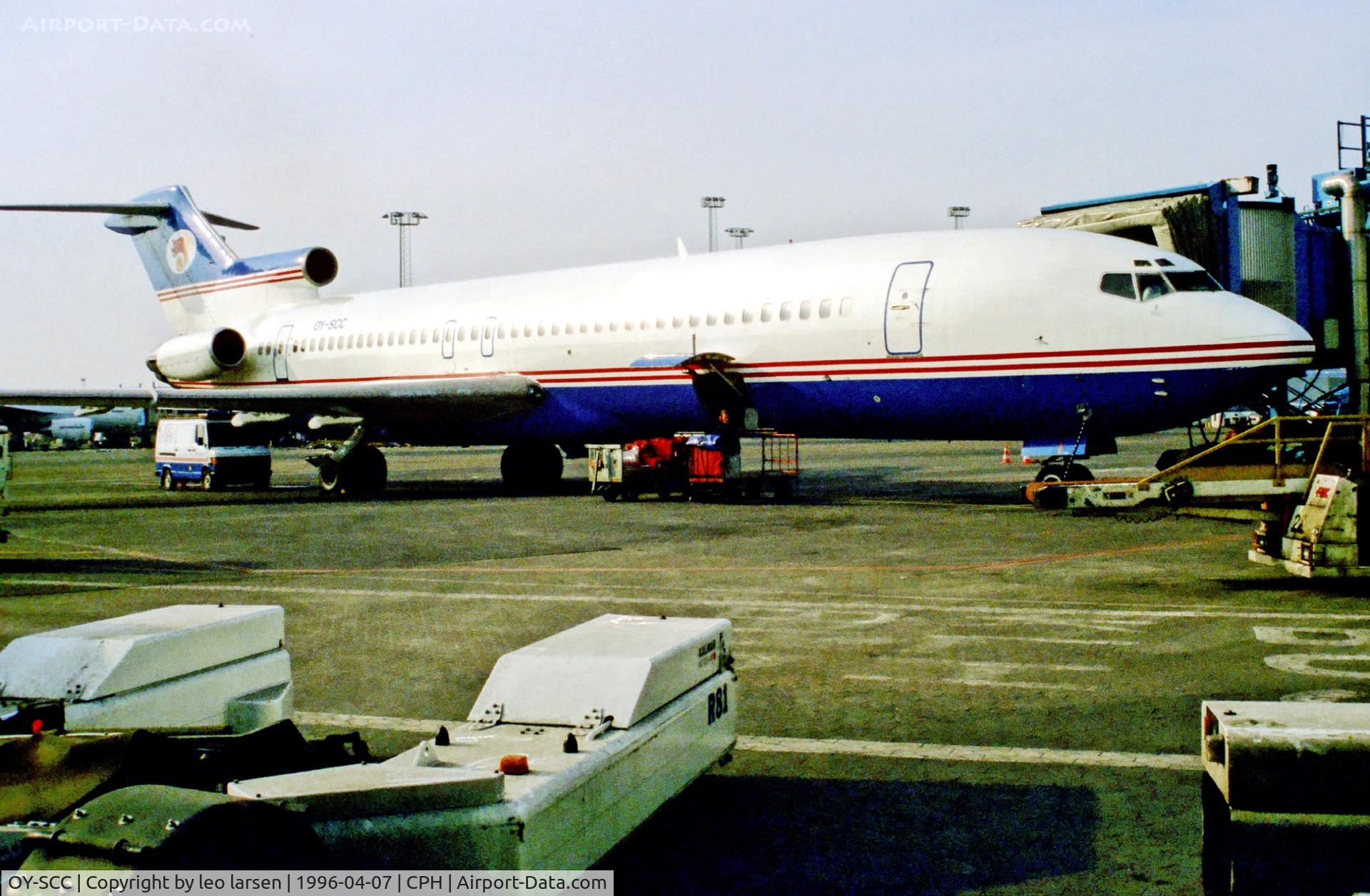 OY-SCC, 1979 Boeing 727-212 C/N 21945, Copenhagen 7.4.1996 without titels