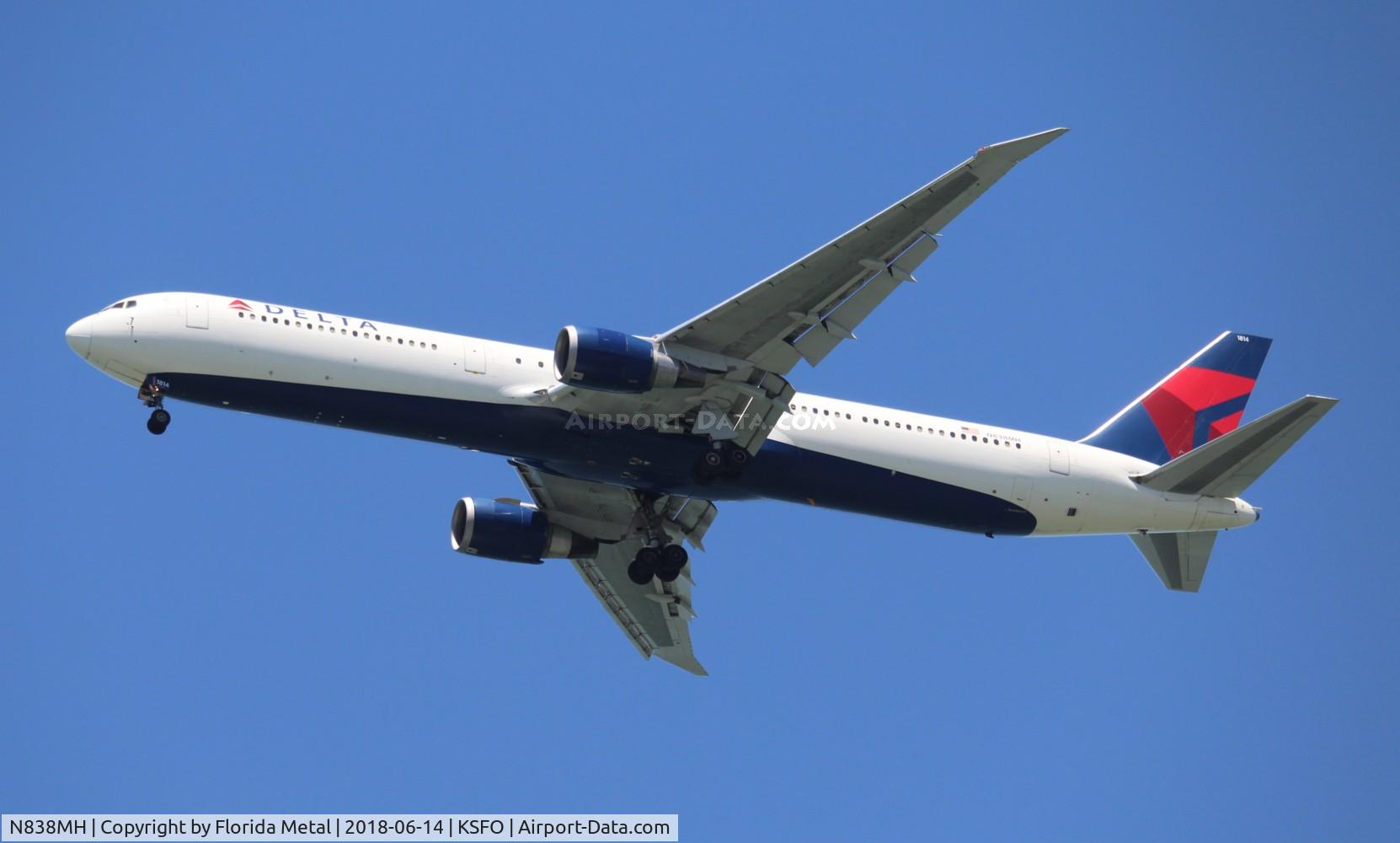 N838MH, 2000 Boeing 767-432/ER C/N 29711, Delta