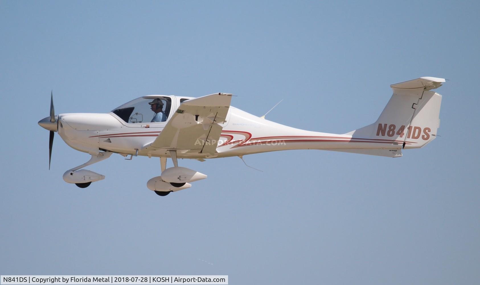 N841DS, 2007 Diamond DA-40 Diamond Star C/N 40.881, DA-40