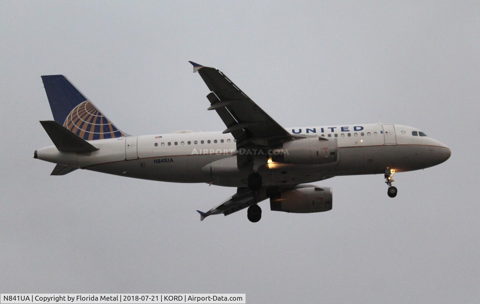 N841UA, 2001 Airbus A319-131 C/N 1545, United