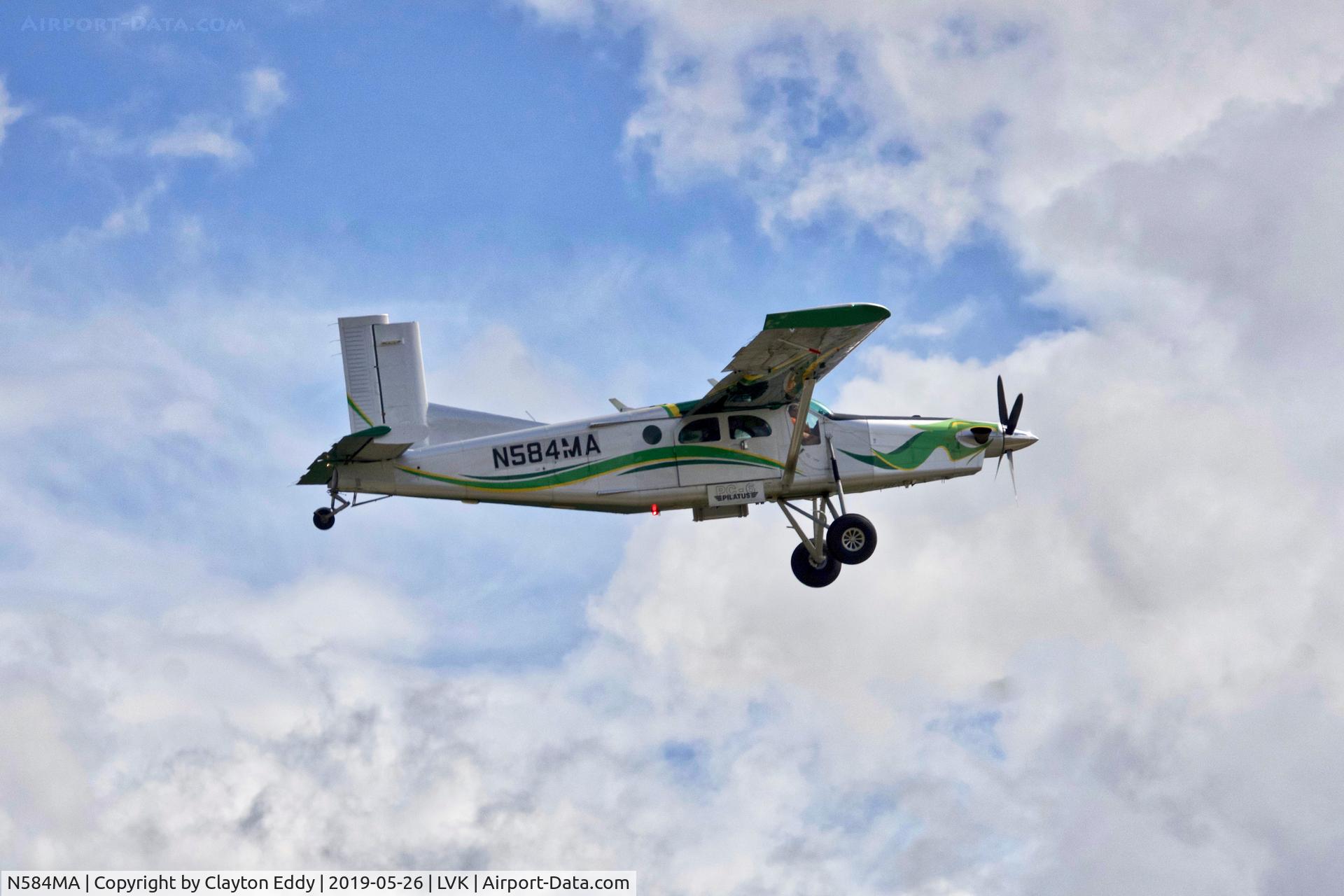 N584MA, 2011 Pilatus PC-6/B2-H4 C/N 978, Livermore Airport California 2019.