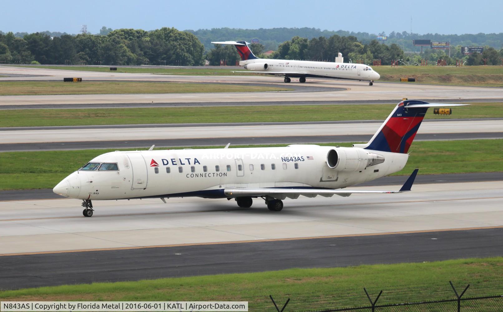 N843AS, 1999 Bombardier CRJ-200ER (CL-600-2B19) C/N 7310, Delta Connection