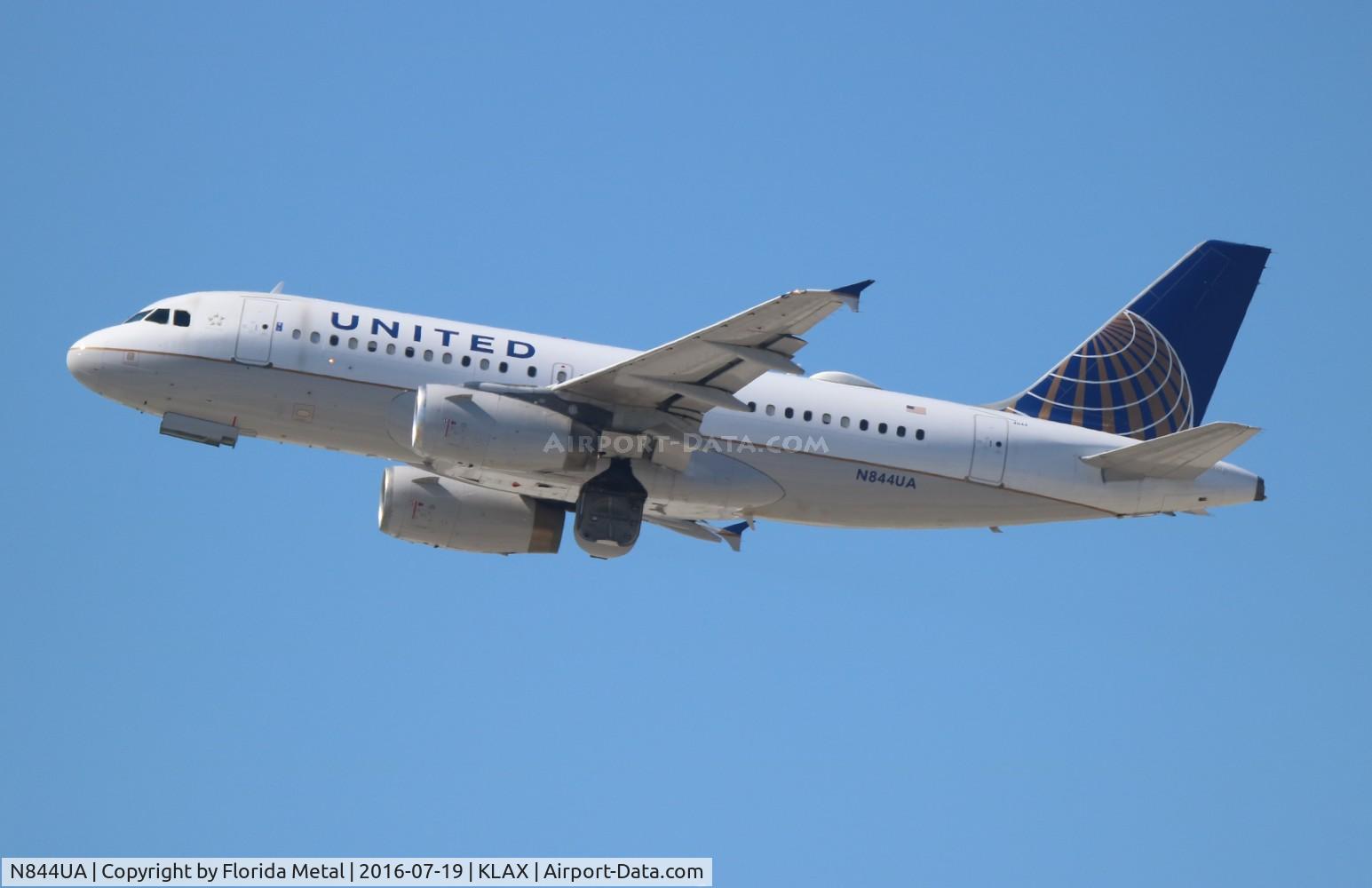 N844UA, 2001 Airbus A319-131 C/N 1581, United