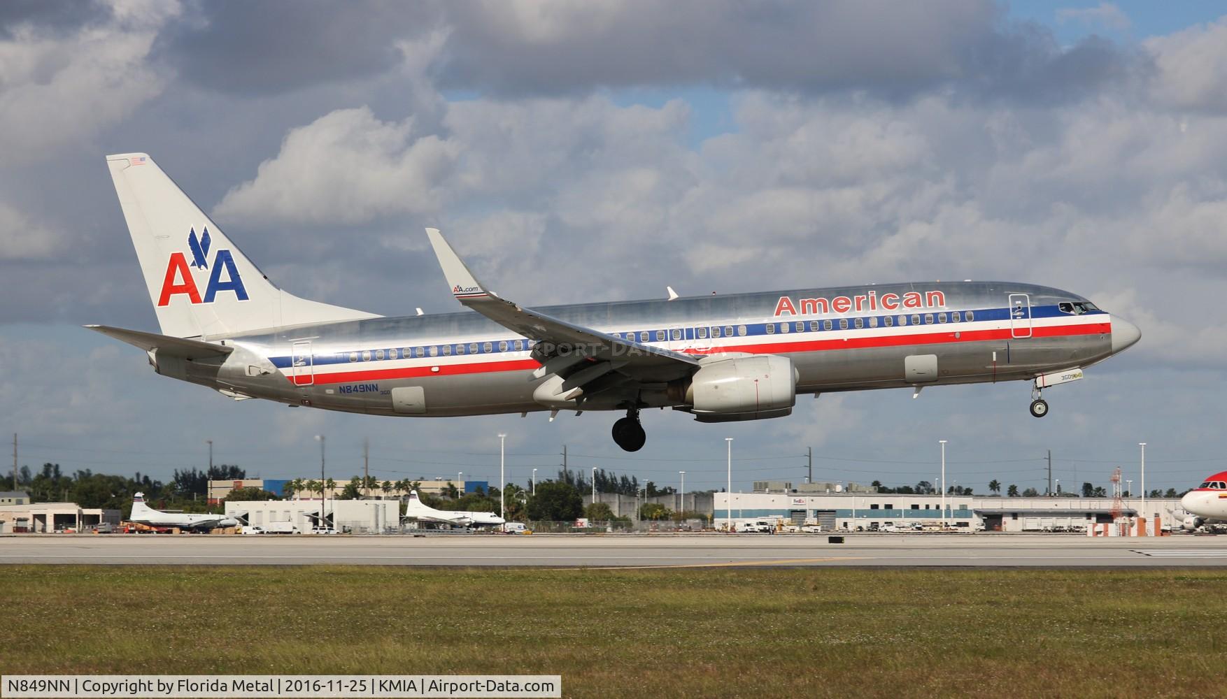 N849NN, Boeing 737-823 C/N 33213, American