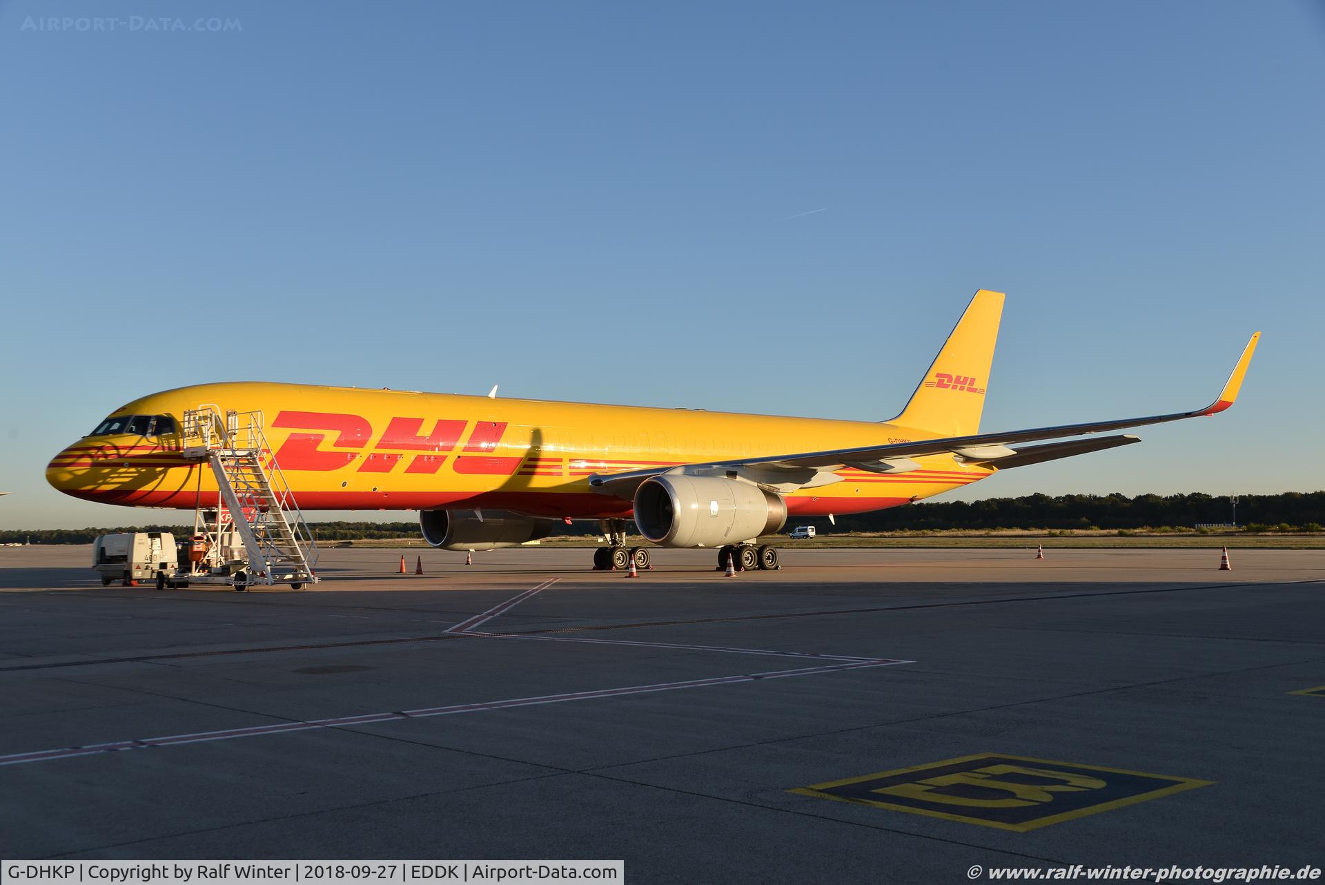 G-DHKP, 2002 Boeing 757-223 C/N 32398, Boeing 757-223SF(W) - D0 DHK DHL Air - 32398 - G-DHKP - 27.09.2018 - CGN