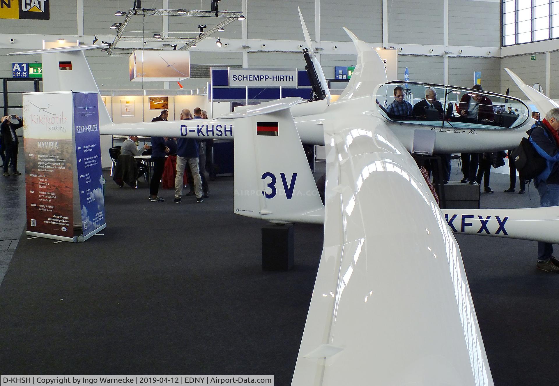 D-KHSH, Schempp-Hirth Arcus M, Schempp-Hirth Arcus M at the AERO 2019, Friedrichshafen