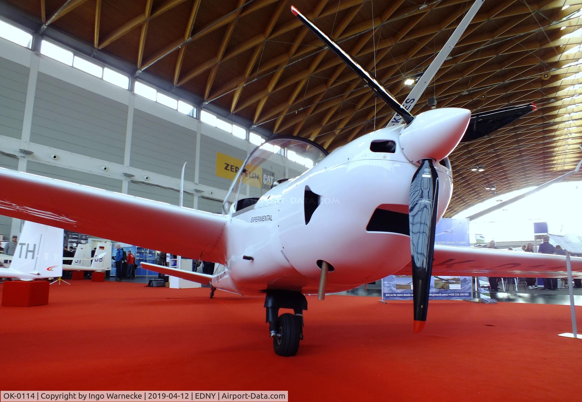 OK-0114, Let L-13 SE VIVAT C/N 900411, Let L-13 SE VIVAT at the AERO 2019, Friedrichshafen